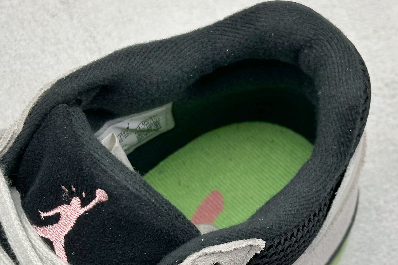 260 F版 Travis Scott x Jordan Cut The Check AJ1 乔1倒勾魔术贴 时尚篮球鞋 IH7971-001