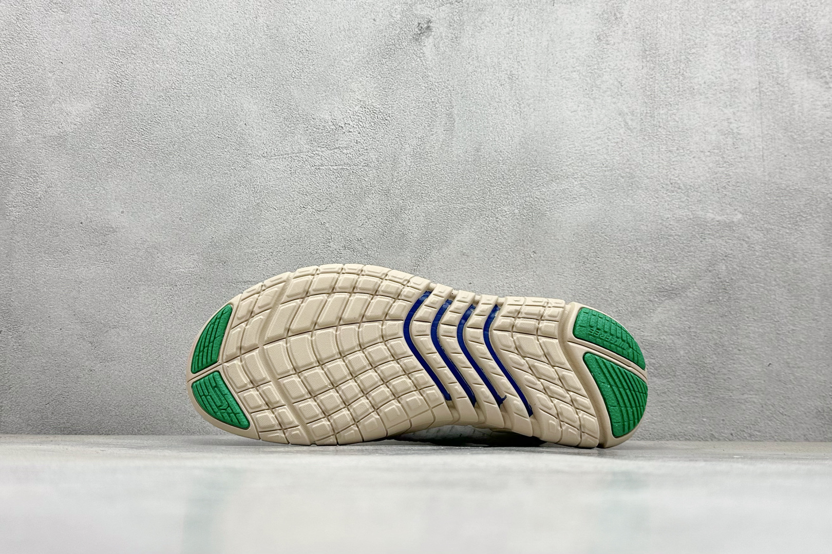 150 CH版Nk Free RN NEXT NATURE 耐克赤足超轻量跑鞋 DZ3191-100-Chinese  UA Cheap High Quatity Brand  Clothes Bags handbags Sneakers wholesale wholesaler seller from China Factory suppliers Fashion Clothing  Shoes best Quality Beautiful Price  150 CH版Nk Free RN NEXT NATURE 耐克赤足超轻量跑鞋 DZ3191-100