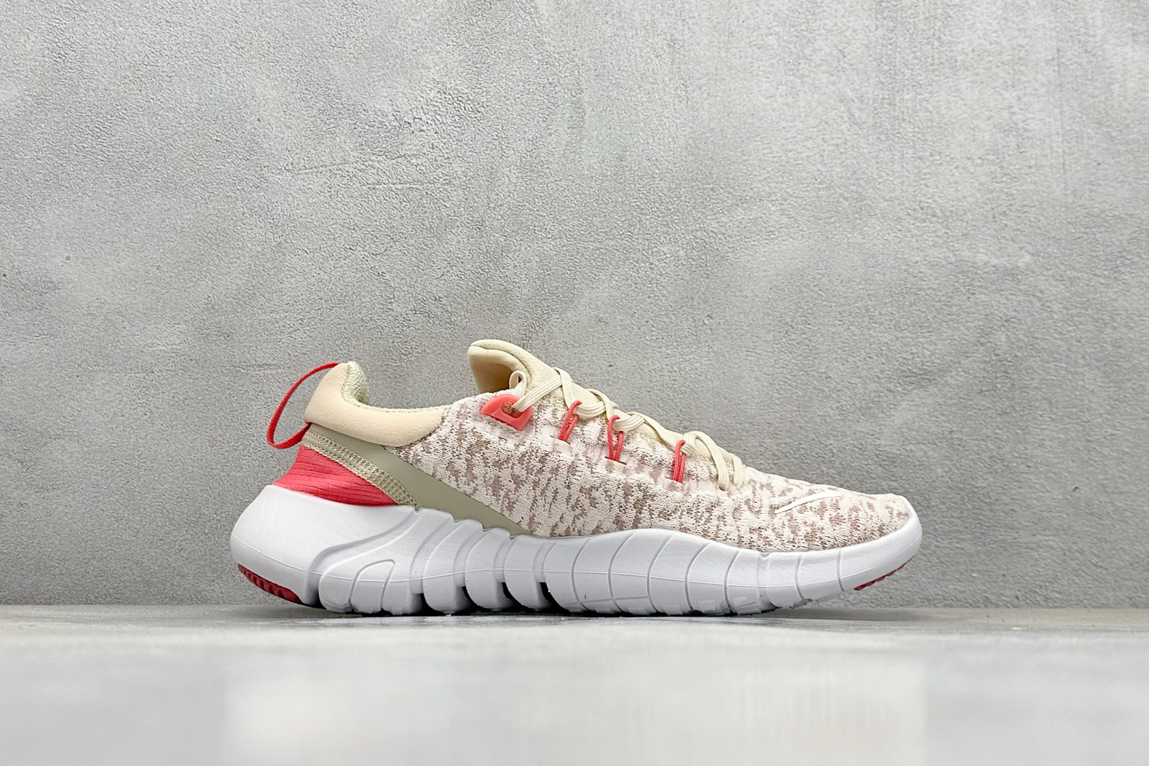 150 CH版Nk Free RN NEXT NATURE 耐克赤足超轻量跑鞋 CZ1891-102-Chinese  UA Cheap High Quatity Brand  Clothes Bags handbags Sneakers wholesale wholesaler seller from China Factory suppliers Fashion Clothing  Shoes best Quality Beautiful Price  150 CH版Nk Free RN NEXT NATURE 耐克赤足超轻量跑鞋 CZ1891-102