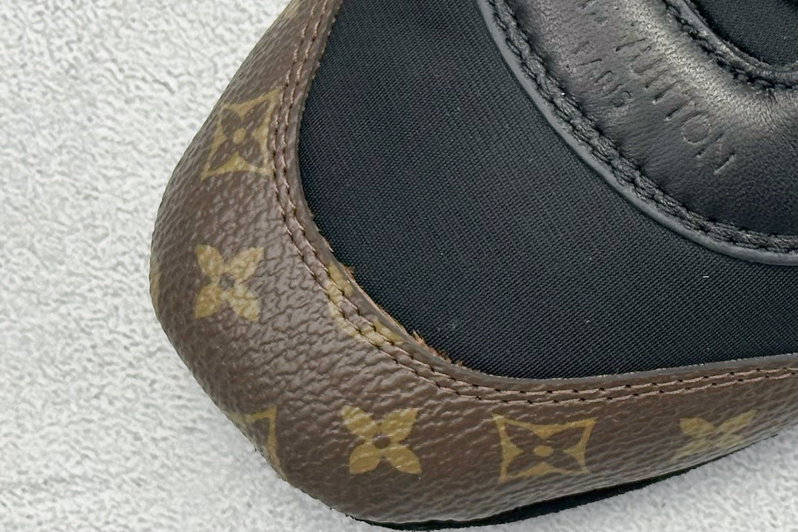 图片[7]-LOUIS VUITTON Sneakerina LV德训鞋 羊皮革 圆头系带 芭蕾风低帮生活休闲鞋 尺码：35 36 37 38 39 40-选品中心
