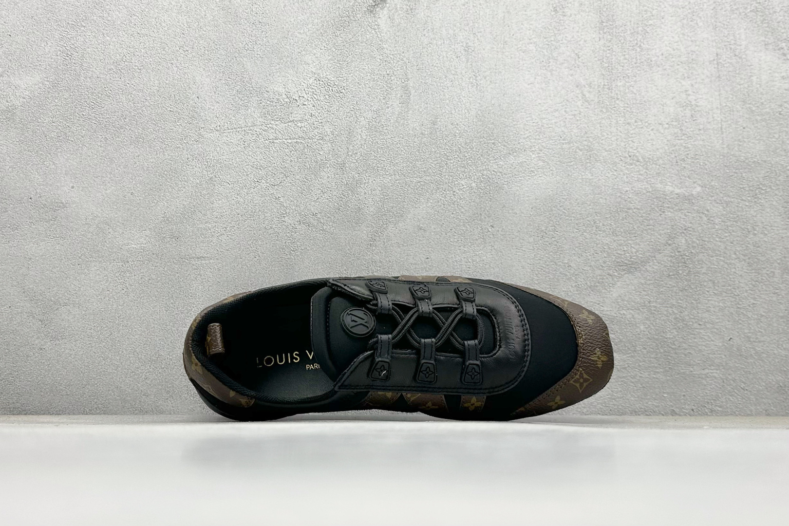 图片[3]-LOUIS VUITTON Sneakerina LV德训鞋 羊皮革 圆头系带 芭蕾风低帮生活休闲鞋 尺码：35 36 37 38 39 40-选品中心