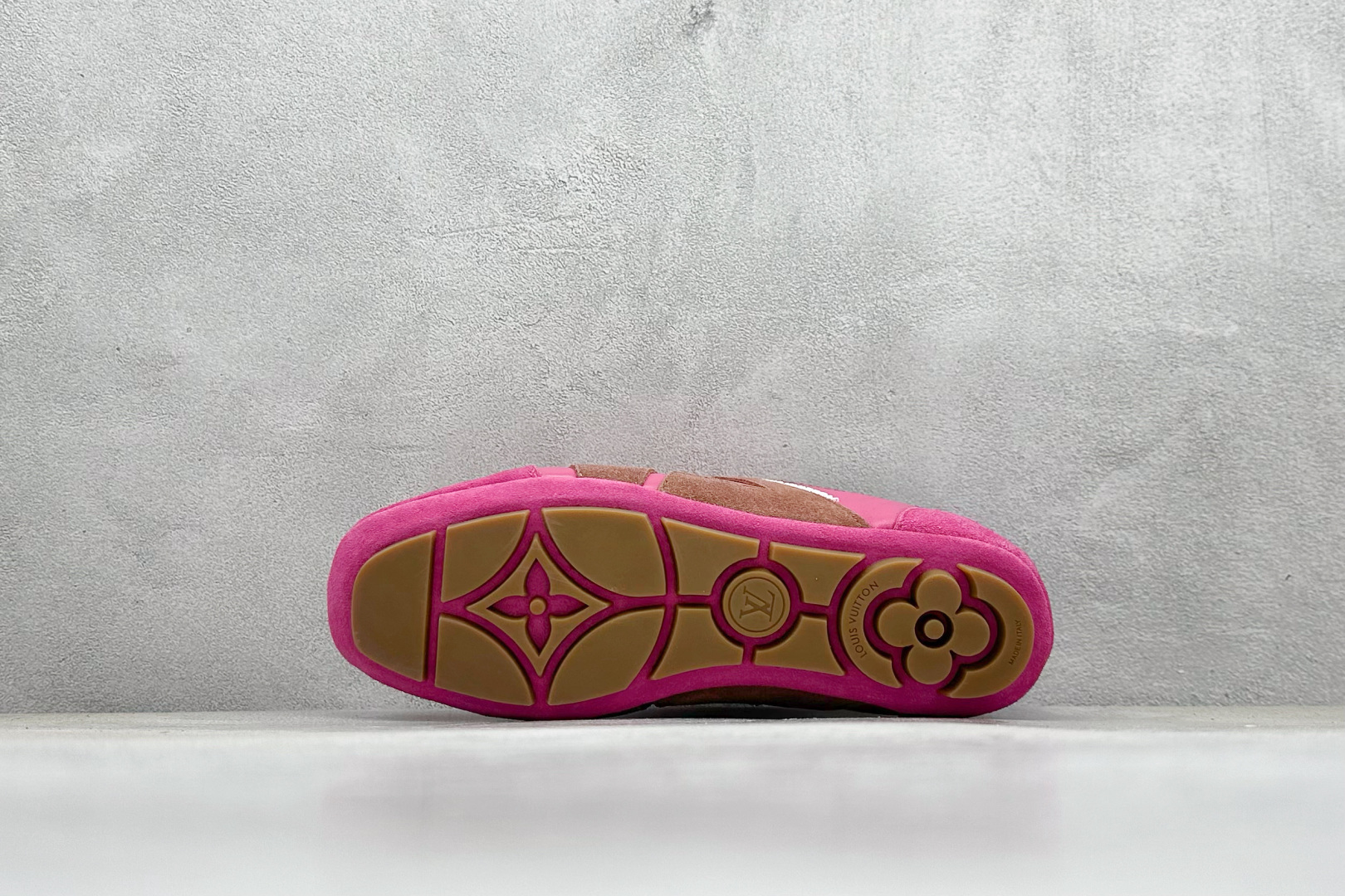 图片[4]-LOUIS VUITTON Sneakerina LV德训鞋 羊皮革 圆头系带 芭蕾风低帮生活休闲鞋 尺码：35 36 37 38 39 40-选品中心