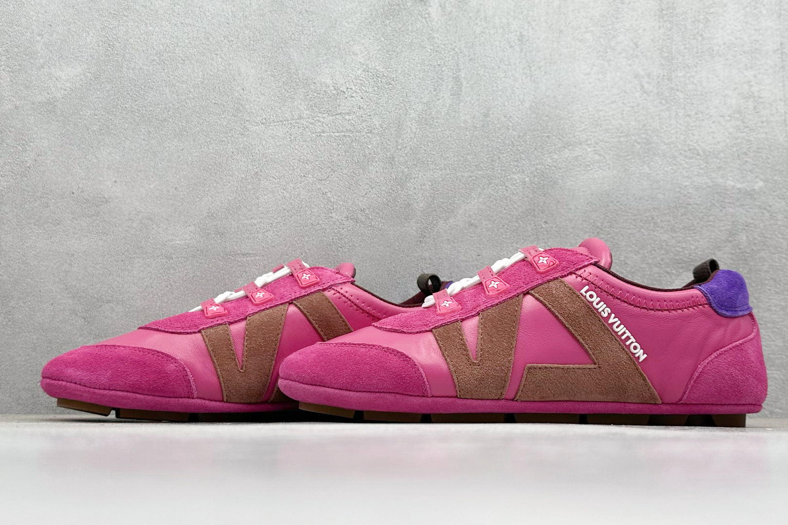 图片[5]-LOUIS VUITTON Sneakerina LV德训鞋 羊皮革 圆头系带 芭蕾风低帮生活休闲鞋 尺码：35 36 37 38 39 40-选品中心