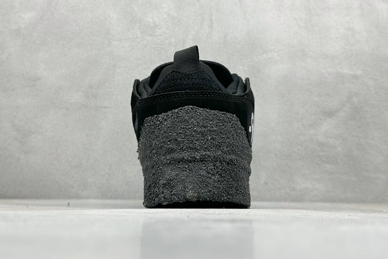 图片[6]-CPFM x Nk Dunk Low 联名款 阴阳太极 SB低帮休闲运动滑板板鞋 #鞋身整体由绒面革材质拼接组成，依靠菱形绗缝工艺将鞋面呈现几何拼接图案。中底位置饰以大面积的苔藓元素，让「面包鞋」造型更为夸张。 货号：DM0430-009 尺码：36 36.5 37.5 38 38.5 39 40 40.5 41 42 42.5 43 44 44.5 45 46 47-选品中心