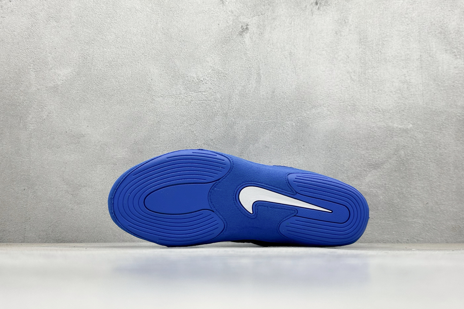 240 Nike Inflict SE OLY 网布 减震防滑 高帮 训练鞋 男女同款 325256-401-Chinese  UA Cheap High Quatity Brand  Clothes Bags handbags Sneakers wholesale wholesaler seller from China Factory suppliers Fashion Clothing  Shoes best Quality Beautiful Price  240 Nike Inflict SE OLY 网布 减震防滑 高帮 训练鞋 男女同款 325256-401