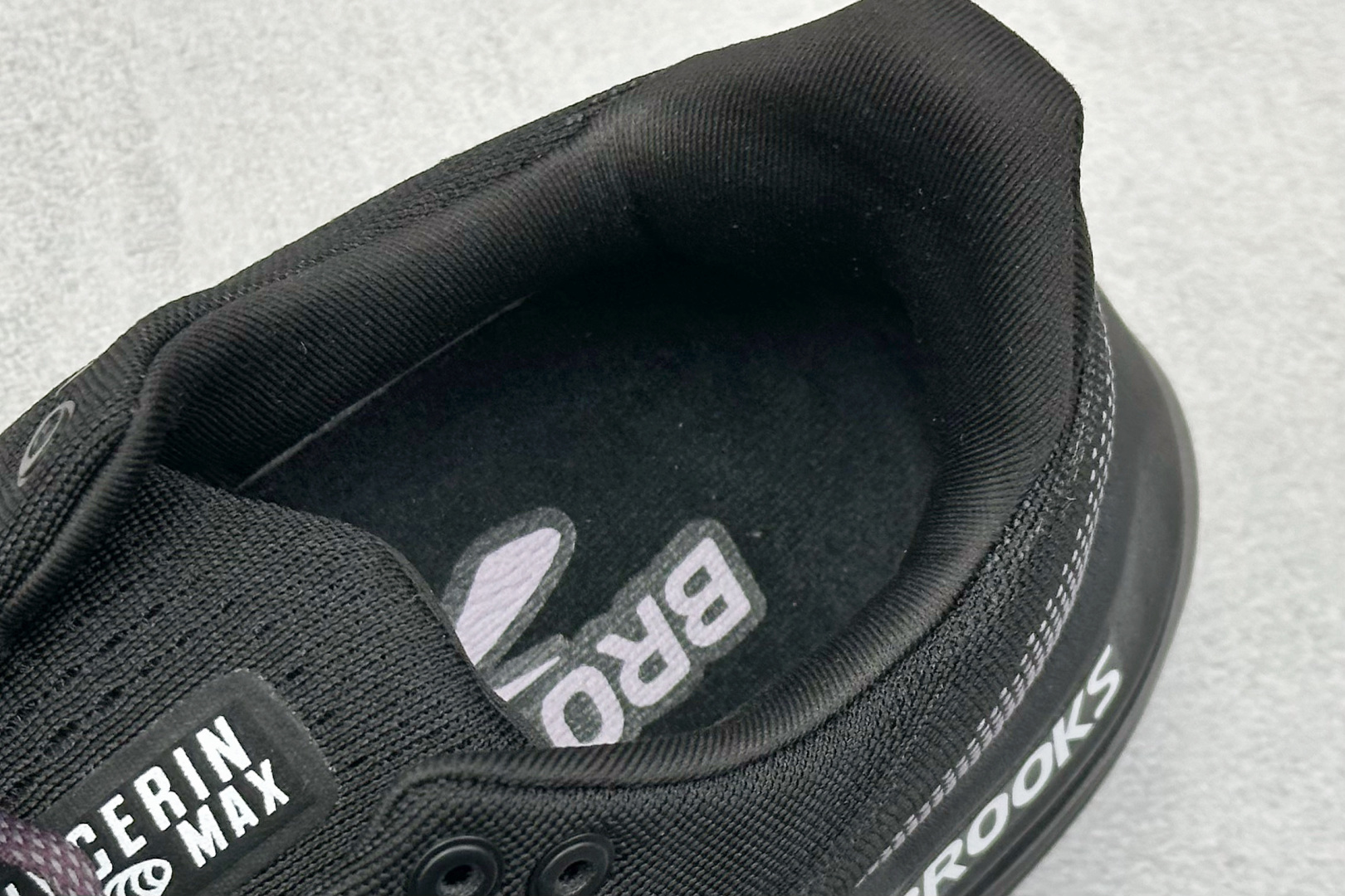 图片[8]-Z版 Brooks Glycerin Max 布鲁克斯 超级甘油缓震马拉松慢跑鞋  #广东超临界大底 原楦原纸板 客供原厂材料开发 极致一眼正品既视感 细节如图所示  货号：120436 1B 067 尺码：36-46-选品中心