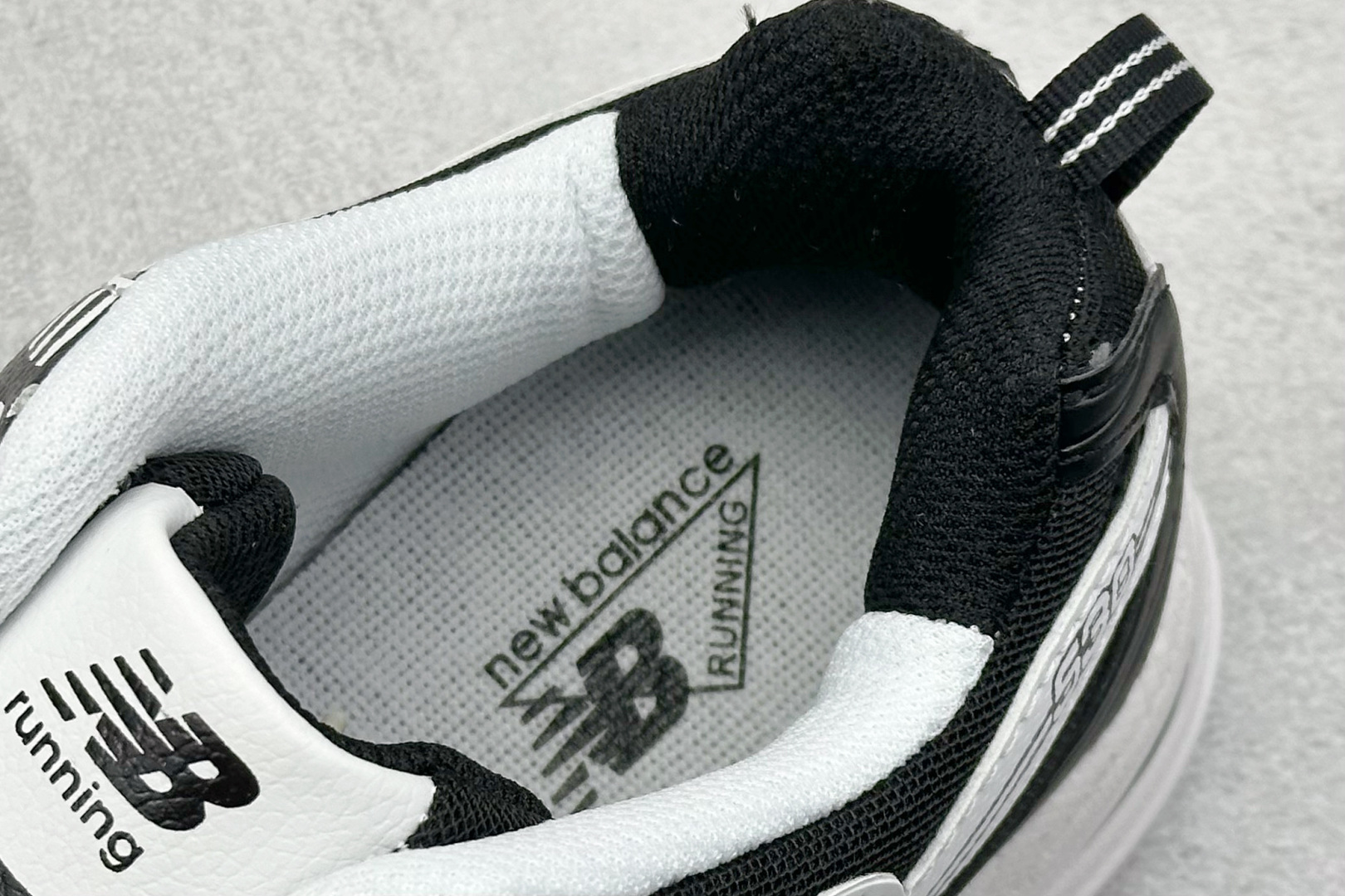 图片[8]-R1长青福利  新百伦New Balance MR530系列 复古老爹风网布跑步休闲运动鞋 采用硬质牛剖革组合透气网眼布鞋面材质 独立3层组合大底私模 正确独立中底嵌入ABZORB缓震材质 货好：MR530US-选品中心