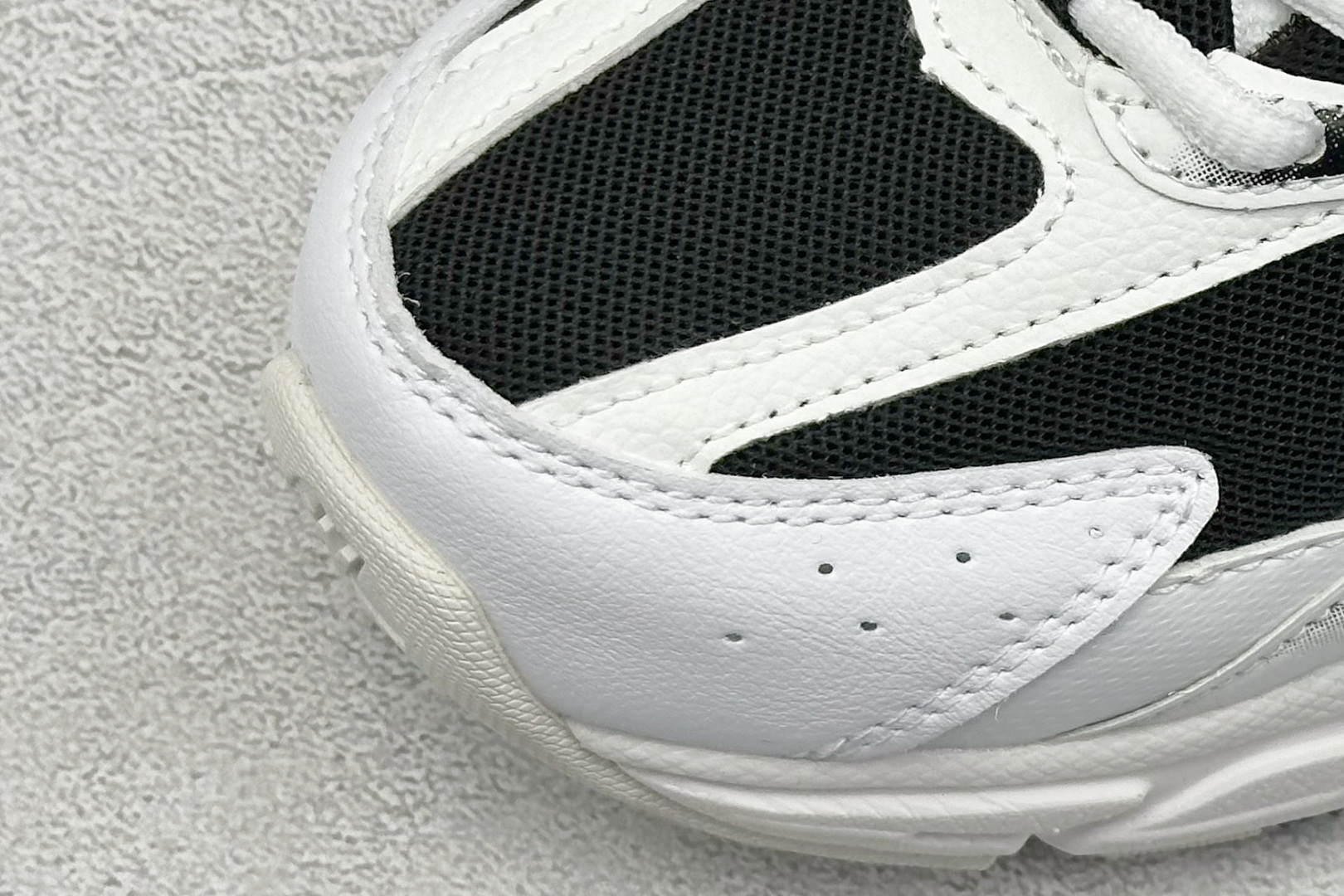 图片[7]-R1长青福利  新百伦New Balance MR530系列 复古老爹风网布跑步休闲运动鞋 采用硬质牛剖革组合透气网眼布鞋面材质 独立3层组合大底私模 正确独立中底嵌入ABZORB缓震材质 货好：MR530US-选品中心