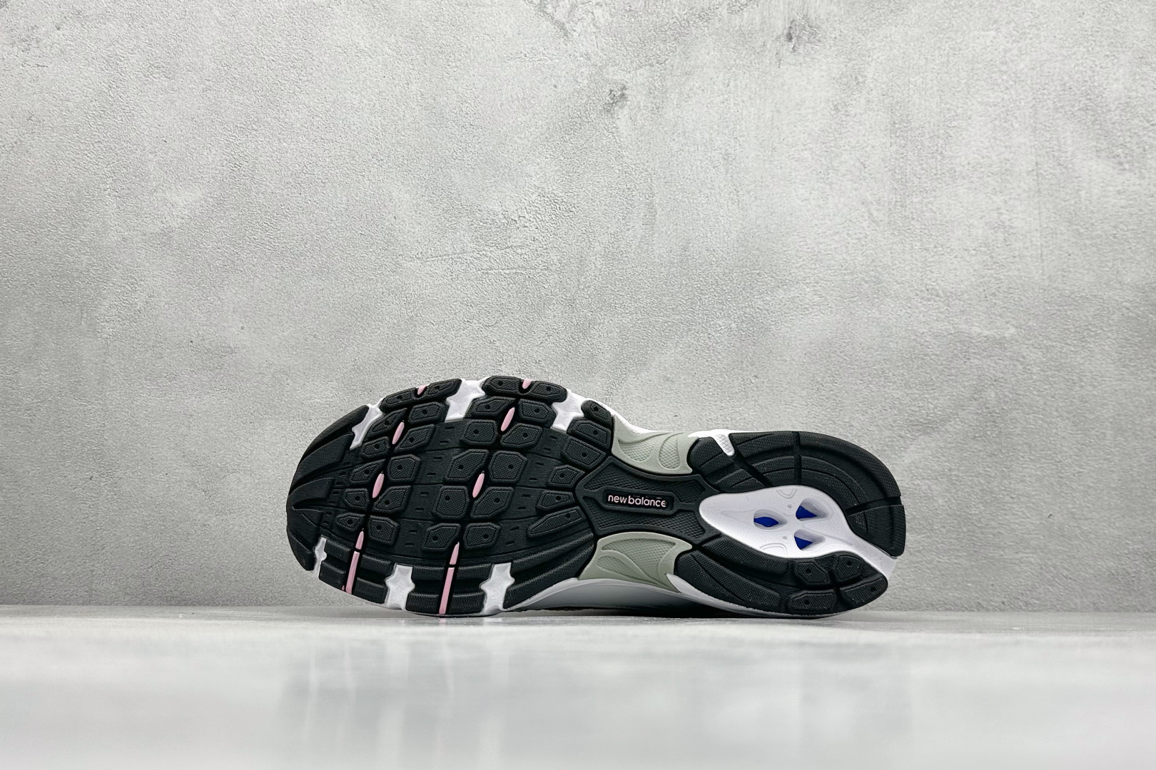 图片[4]-R1长青福利  新百伦New Balance MR530系列 复古老爹风网布跑步休闲运动鞋 采用硬质牛剖革组合透气网眼布鞋面材质 独立3层组合大底私模 正确独立中底嵌入ABZORB缓震材质 货好：MR530PK-选品中心