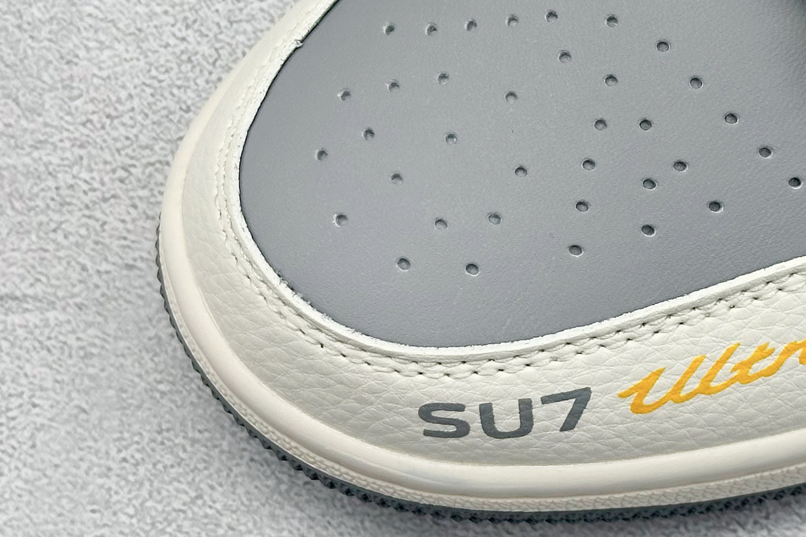 图片[7]-XC版Air Jordan 1 Low AJ1 乔1 小米联名 寒武岩灰 高端定制 低帮复古篮球鞋  #定制鞋盒 大厂纯原品质出货 超高清洁度 皮料切割干净无任何毛边 细节完美   货号：XX3168-199 尺码：36 36.5 37.5 38 36.5 39 40 40.5 41 42 42.5 43 44 44.5 45-选品中心