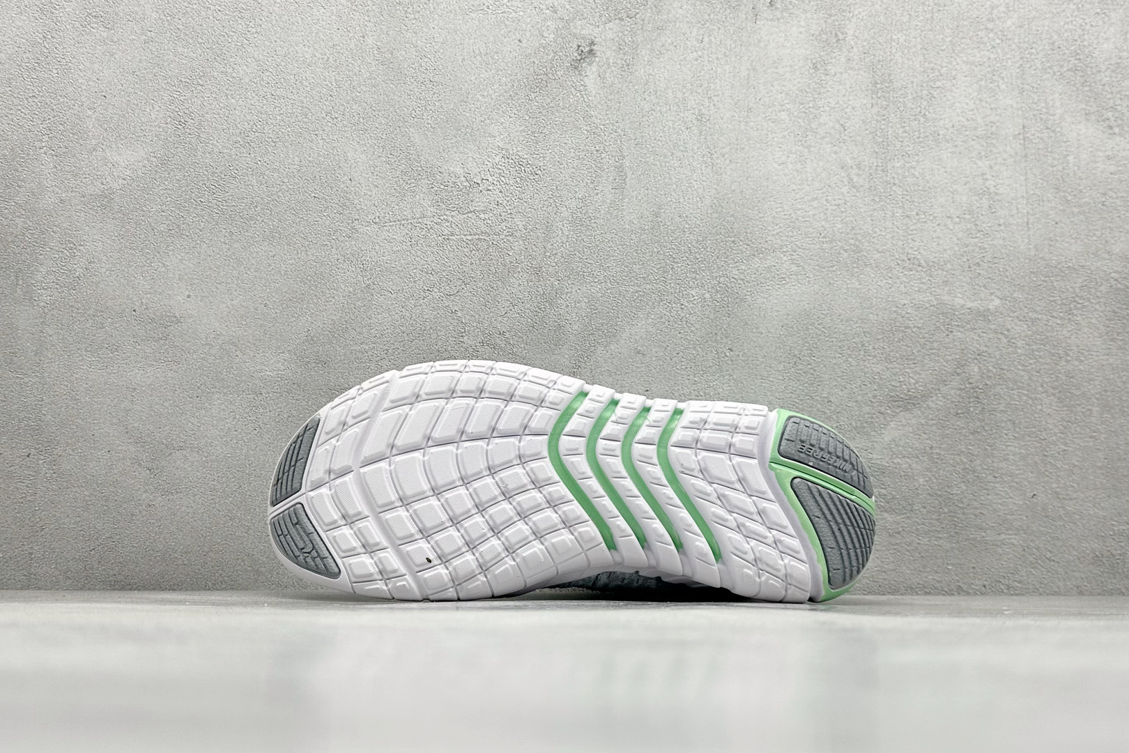 图片[4]-CH版Nk Free RN NEXT NATURE 耐克赤足超轻量跑鞋 #原装透气牛津防水面料 工程纹路赤足体验 透气足弓网眼 货号：CZ1891-007 尺码：36-45-选品中心