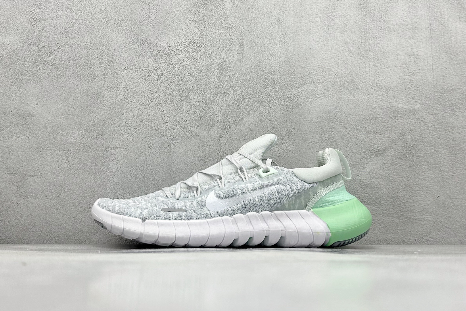 CH版Nk Free RN NEXT NATURE 耐克赤足超轻量跑鞋 #原装透气牛津防水面料 工程纹路赤足体验 透气足弓网眼 货号：CZ1891-007 尺码：36-45-选品中心