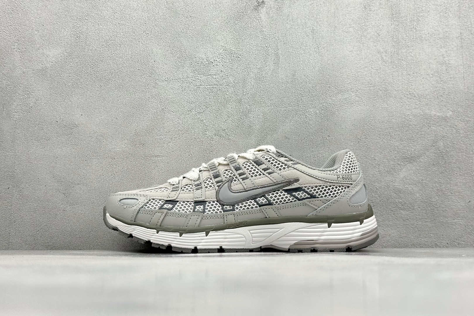 CH版Nk P-6000 复古休闲运动老爹鞋 #层次鲜明线条设计 摆脱厚重外形 超轻鞋身 细节随意对比 货号：FN6837-012 尺码：36-45-选品中心