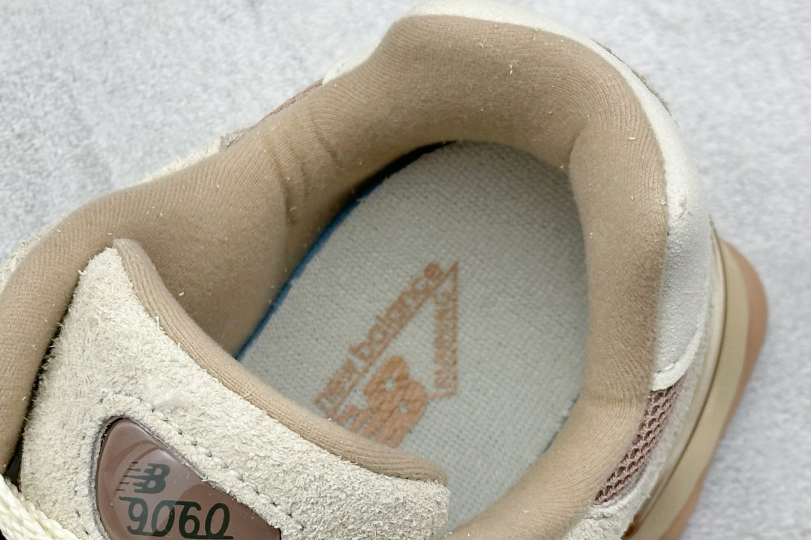 220 Joe Freshgoods x New Balance NB9060 联名款 复古休闲运动慢跑鞋 U9060CWF