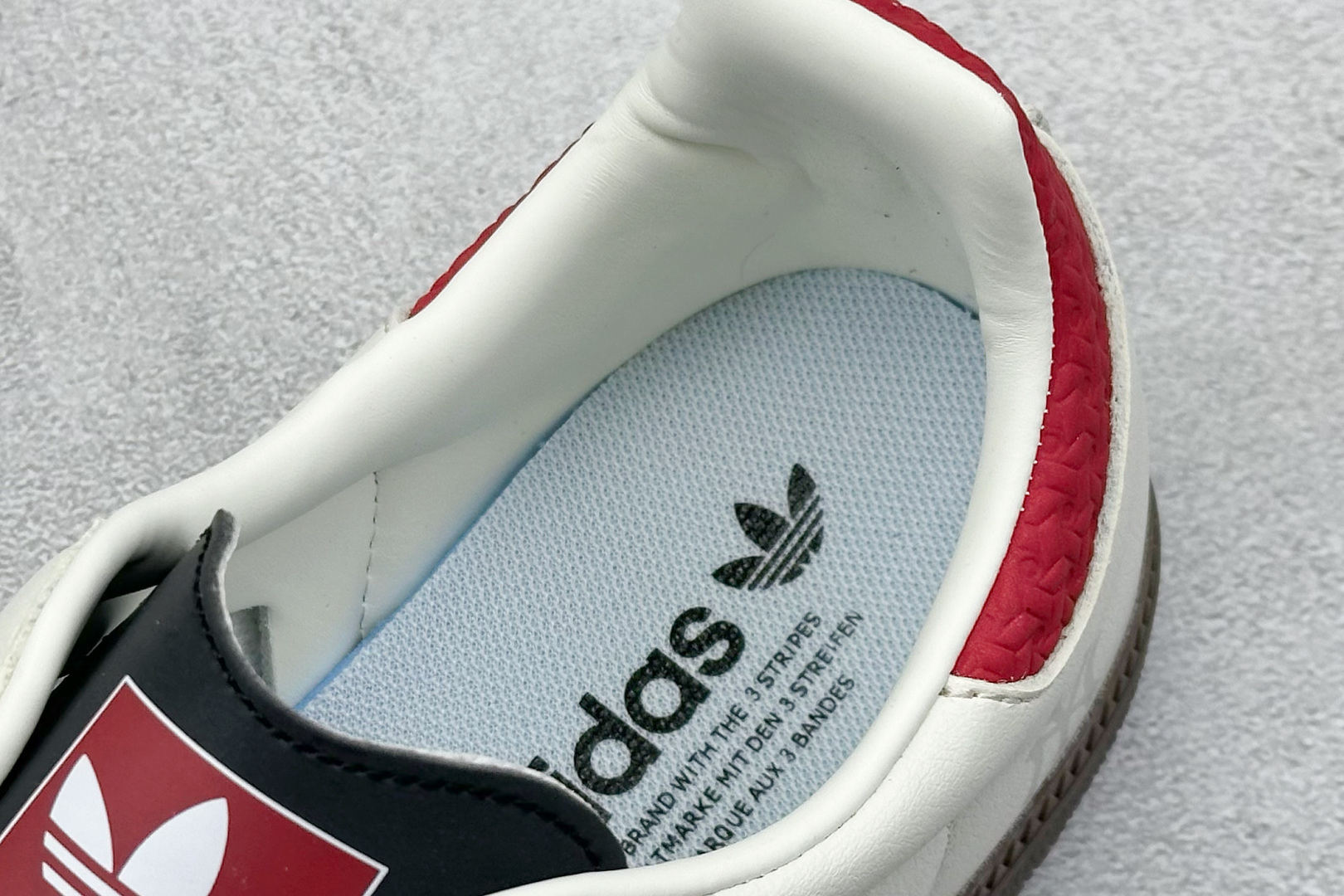 220 adidas originals Samba OG x MLB 桑巴舞系列复古经典轻便板鞋 GJ75812-Chinese UA Cheap High Quatity Brand Clothes Bags handbags Sneakers wholesale wholesaler seller from China Factory suppliers Fashion Clothing Shoes best Quality Beautiful Price 220 adidas originals Samba OG x MLB 桑巴舞系列复古经典轻便板鞋 GJ75812