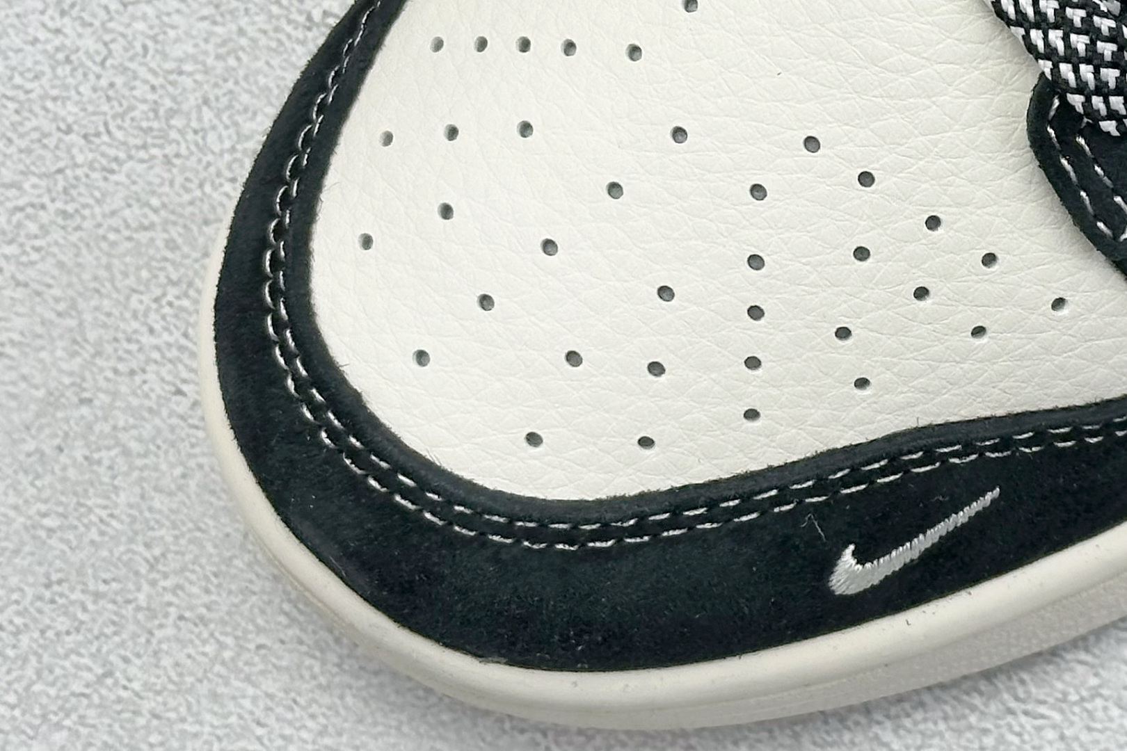 200 Nike SB Dunk Low 斯图西联名 SJ2068-300-Chinese UA Cheap High Quatity Brand Clothes Bags handbags Sneakers wholesale wholesaler seller from China Factory suppliers Fashion Clothing Shoes best Quality Beautiful Price 200 Nike SB Dunk Low 斯图西联名 SJ2068-300