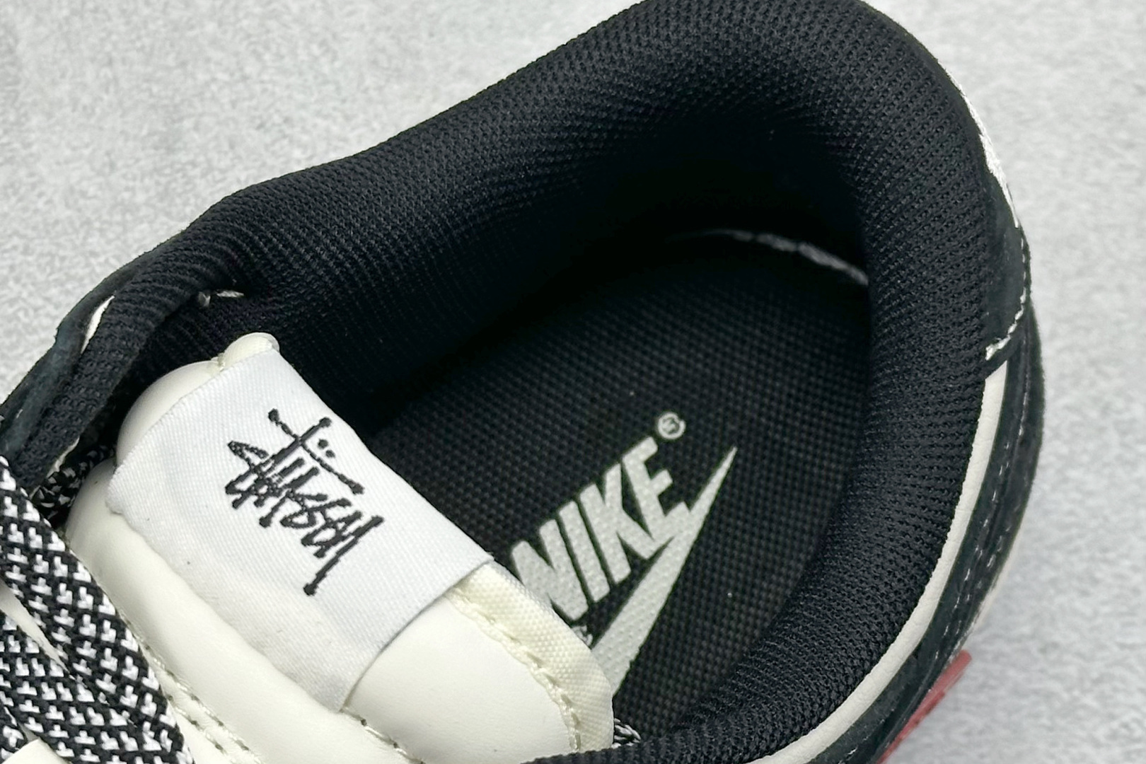 200 Nike SB Dunk Low 斯图西联名 SJ2068-300-Chinese UA Cheap High Quatity Brand Clothes Bags handbags Sneakers wholesale wholesaler seller from China Factory suppliers Fashion Clothing Shoes best Quality Beautiful Price 200 Nike SB Dunk Low 斯图西联名 SJ2068-300