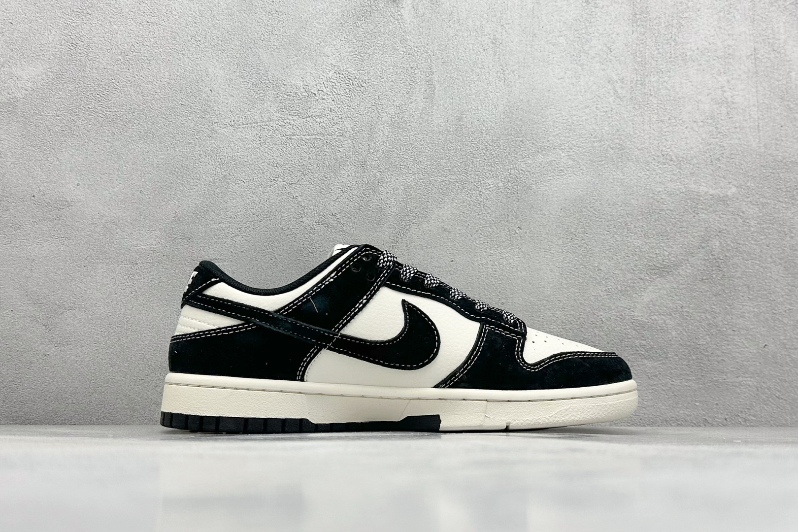 200 Nike SB Dunk Low 斯图西联名 SJ2068-300-Chinese UA Cheap High Quatity Brand Clothes Bags handbags Sneakers wholesale wholesaler seller from China Factory suppliers Fashion Clothing Shoes best Quality Beautiful Price 200 Nike SB Dunk Low 斯图西联名 SJ2068-300