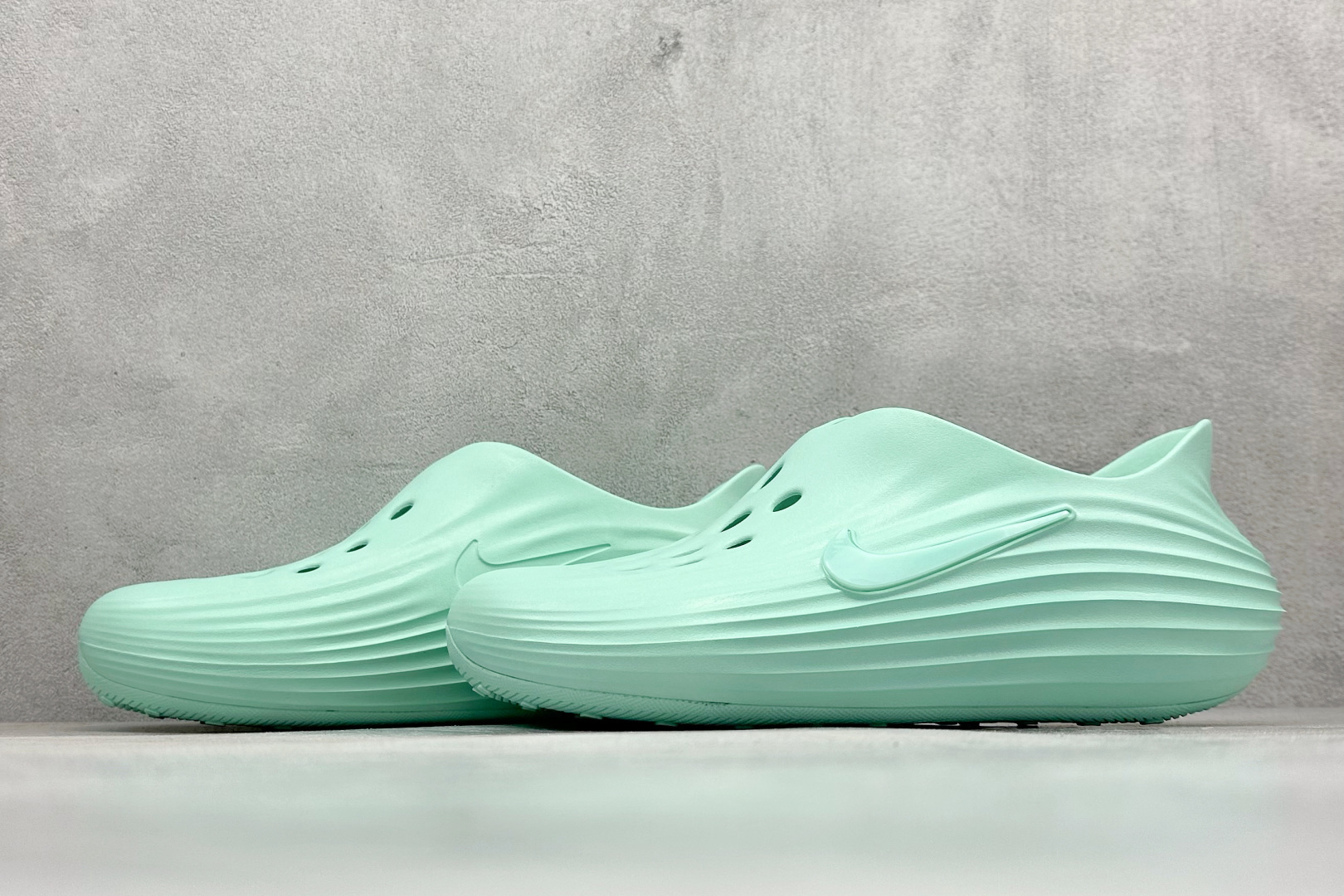 100 Nike ReactX Rejuven8 一脚蹬夏日穿搭凉鞋 IB6368-001-Chinese UA Cheap High Quatity Brand Clothes Bags handbags Sneakers wholesale wholesaler seller from China Factory suppliers Fashion Clothing Shoes best Quality Beautiful Price 100 Nike ReactX Rejuven8 一脚蹬夏日穿搭凉鞋 IB6368-001