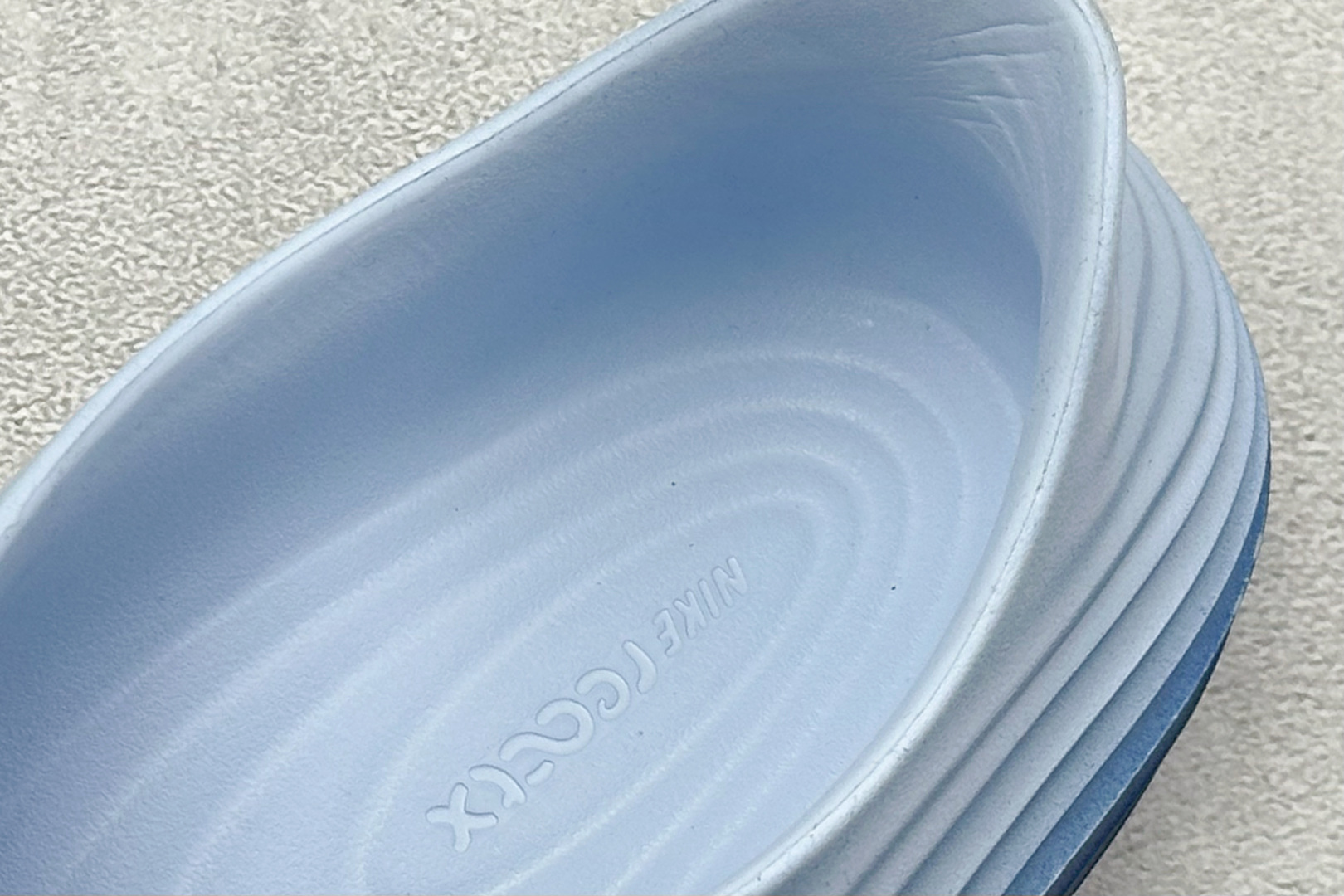 图片[8]-Nike ReactX Rejuven8 一脚蹬夏日穿搭凉鞋  #采用质感柔软且出众回弹的 ReactX泡绵，缔造非凡舒适的日常穿着体验，助你保持活力。  货号：IB6366-400 尺码：36-45-选品中心