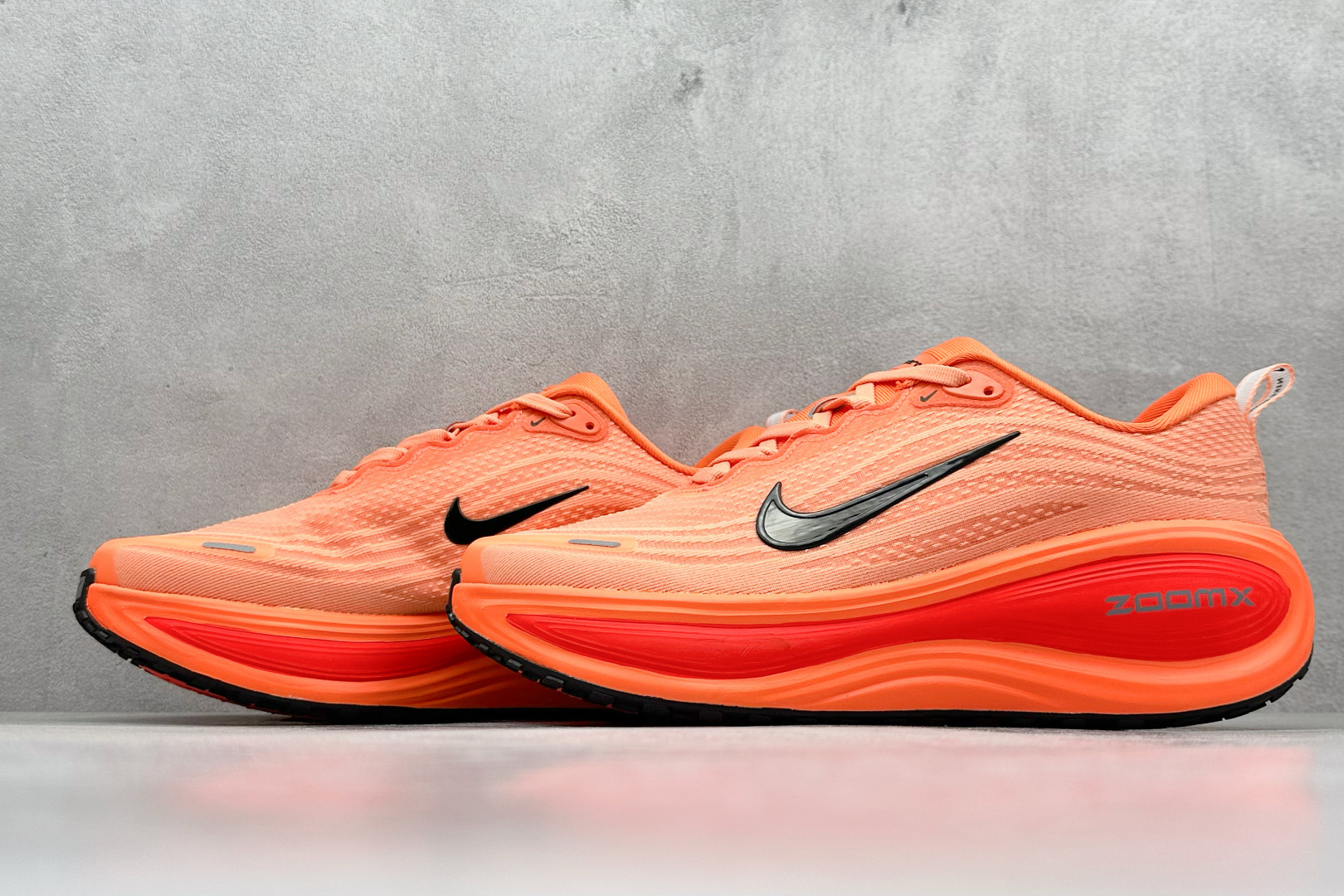 图片[5]-Nike VOMERO PLUS 轻盈跑鞋 公司级版本 舒适百搭防滑耐磨 低帮 休闲跑步鞋 货号：HV8150-801 尺码：40-45-选品中心