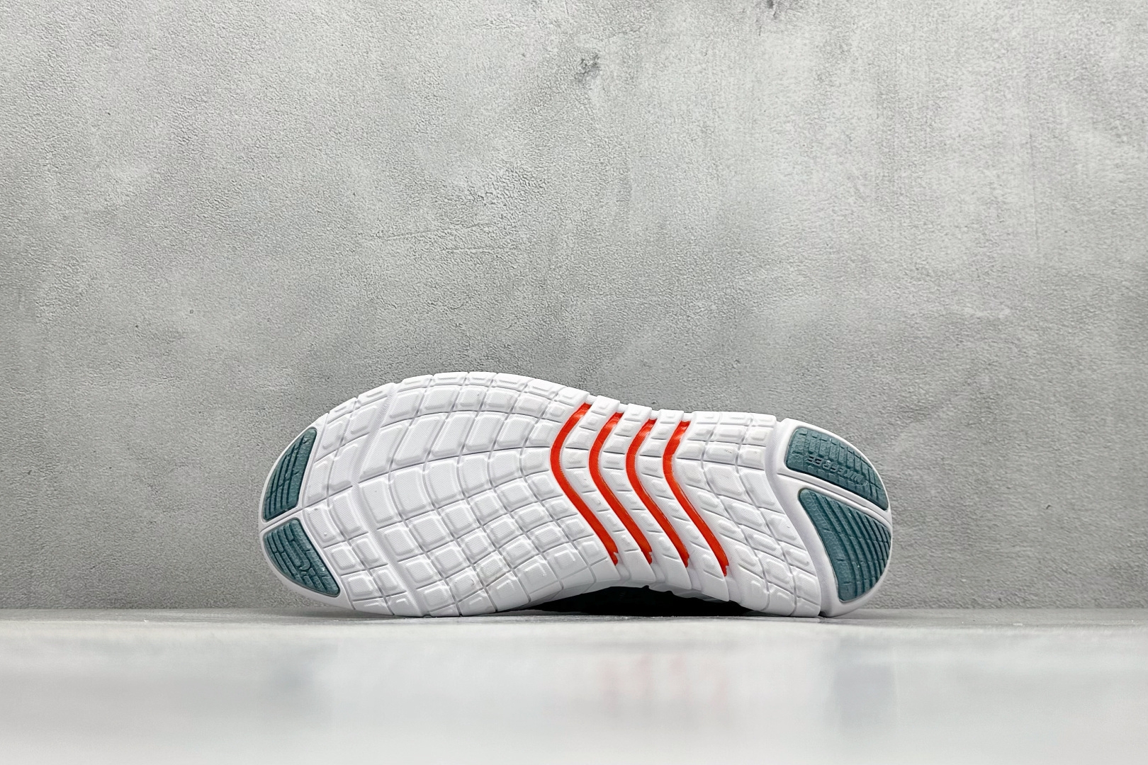 图片[4]-CH版Nk Free RN NEXT NATURE 耐克赤足超轻量跑鞋 #原装透气牛津防水面料 工程纹路赤足体验 透气足弓网眼 货号：CZ1884-402 尺码：36-45-选品中心