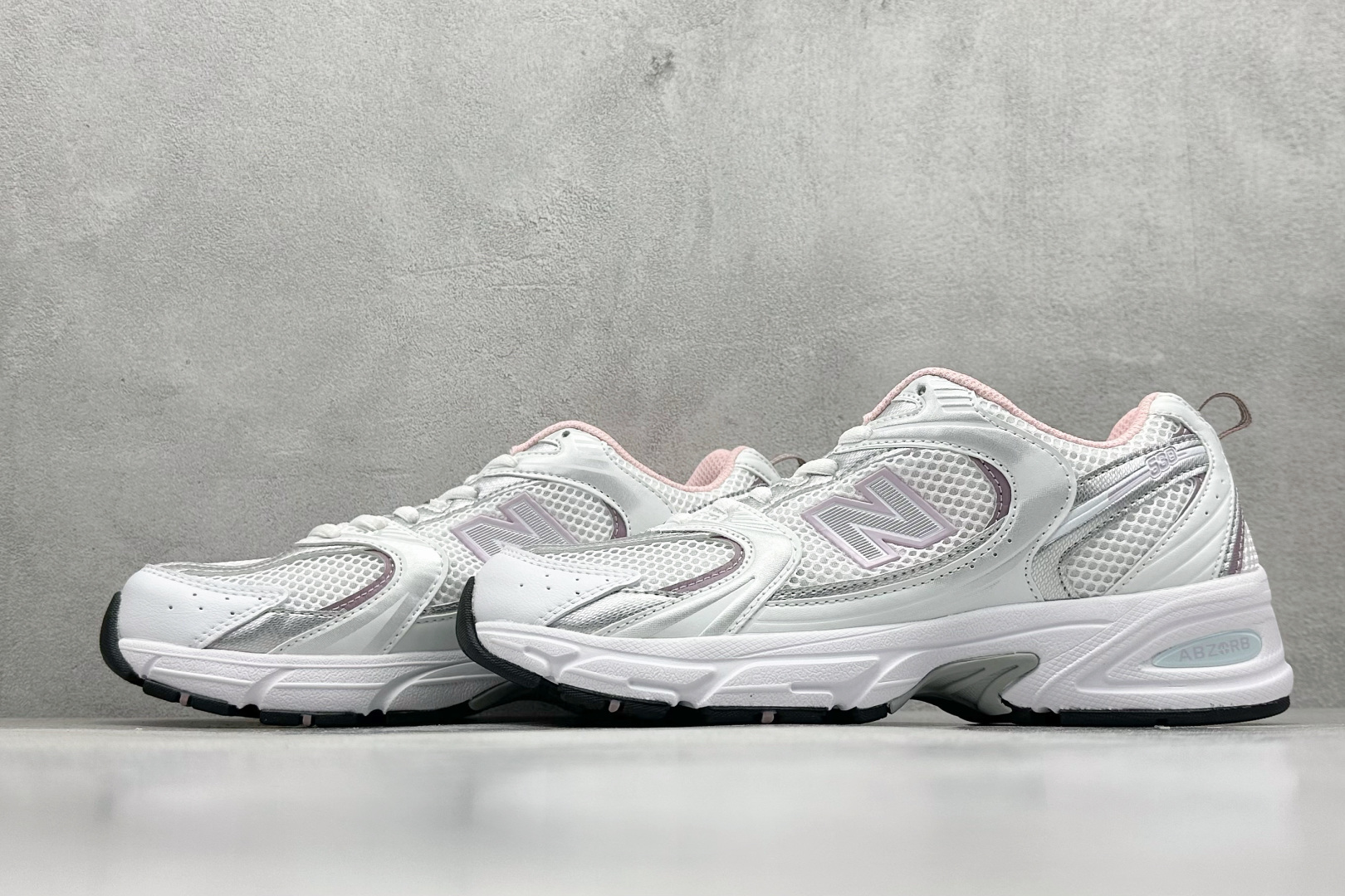 图片[5]-R1长青福利  新百伦New Balance MR530系列 复古老爹风网布跑步休闲运动鞋 采用硬质牛剖革组合透气网眼布鞋面材质 独立3层组合大底私模 正确独立中底嵌入ABZORB缓震材质 货好：GR530GK-选品中心