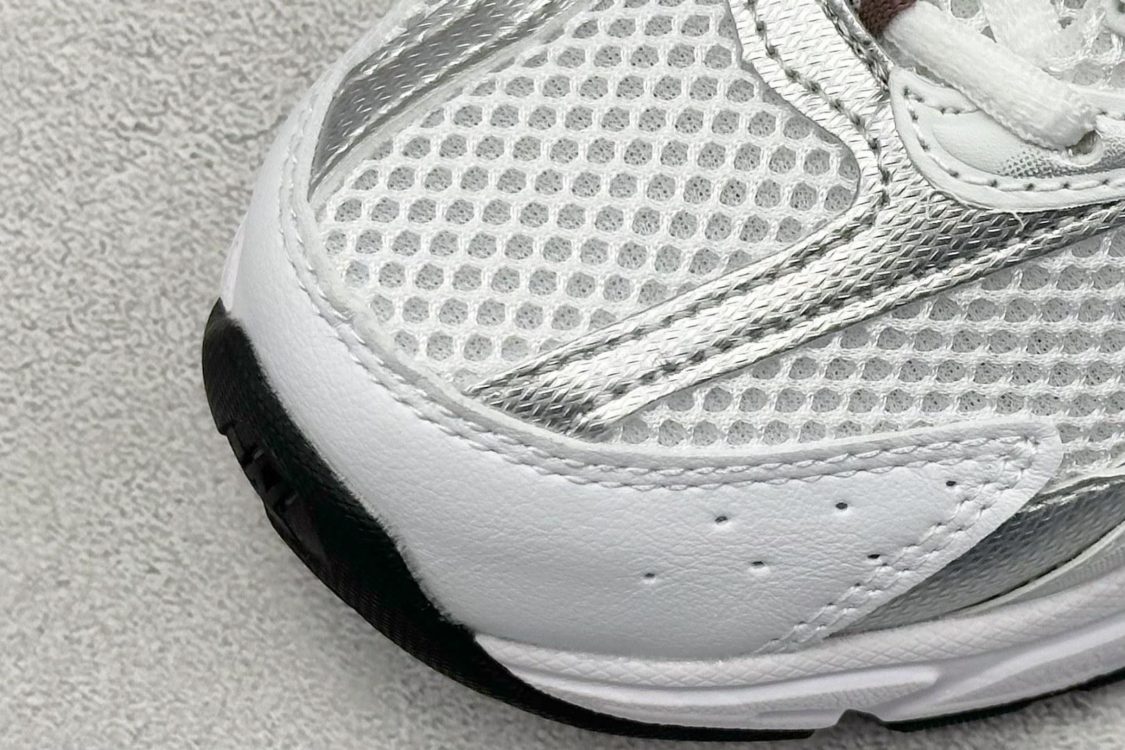 图片[7]-R1长青福利  新百伦New Balance MR530系列 复古老爹风网布跑步休闲运动鞋 采用硬质牛剖革组合透气网眼布鞋面材质 独立3层组合大底私模 正确独立中底嵌入ABZORB缓震材质 货好：GR530GK-选品中心