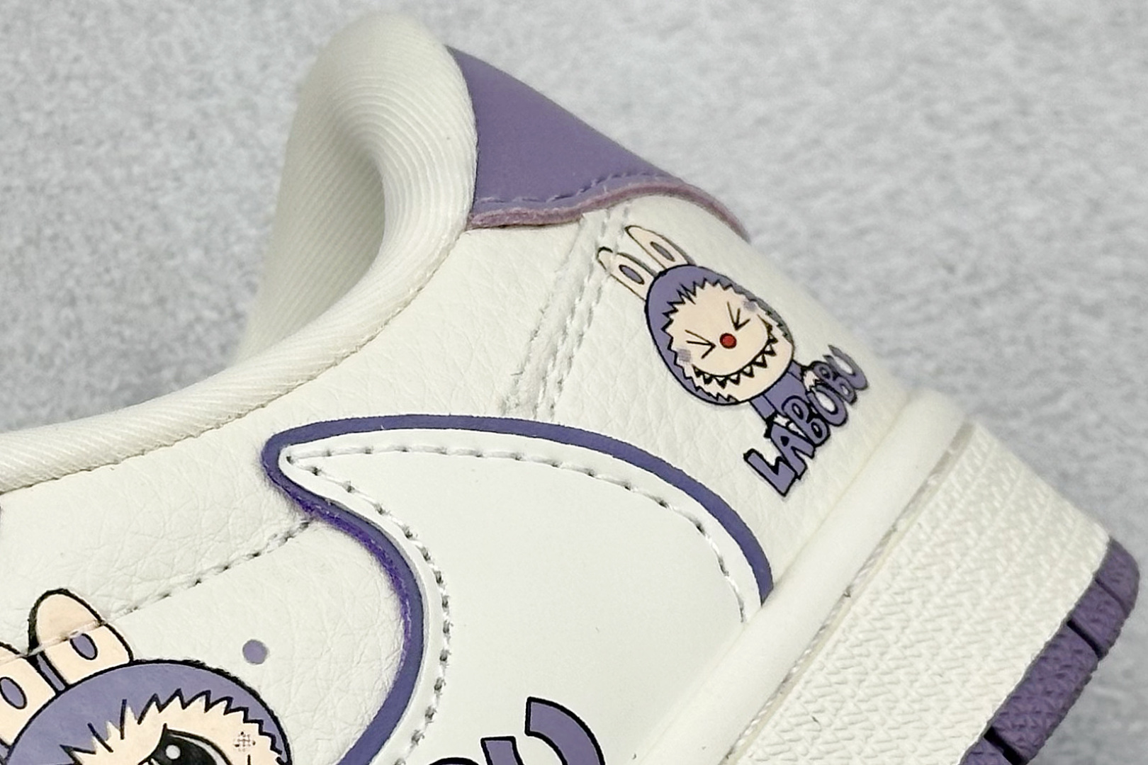 260 Travis Scott x Nike Air Jordan 1 Low x 拉布布涂鸦 Air Jordan 1 Low 反转紫白拉布布涂鸦倒钩 XB1979-010