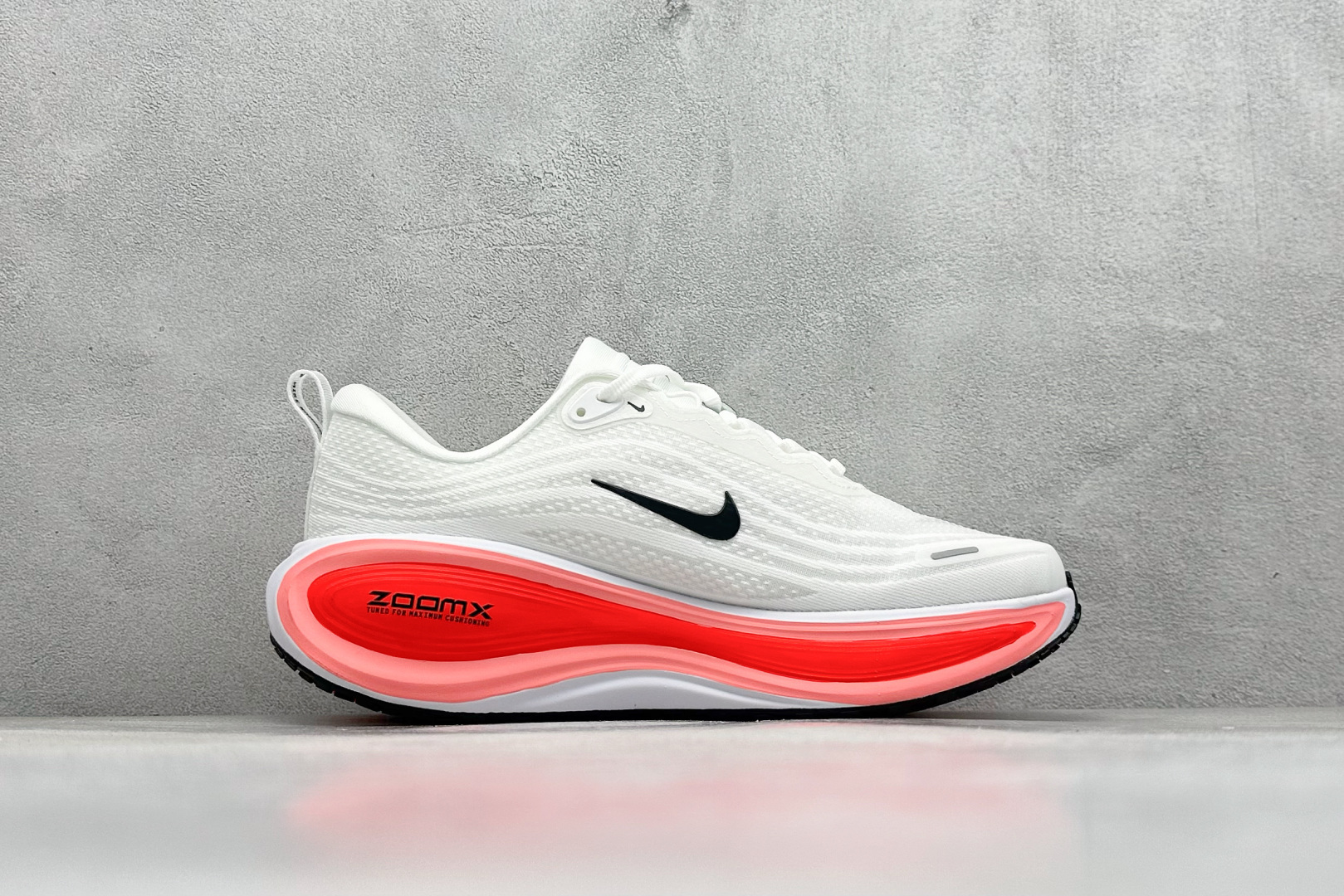 图片[2]-Nike VOMERO PLUS 轻盈跑鞋 公司级版本 舒适百搭防滑耐磨 低帮 休闲跑步鞋 货号：HV8150-100 尺码：36-45-选品中心