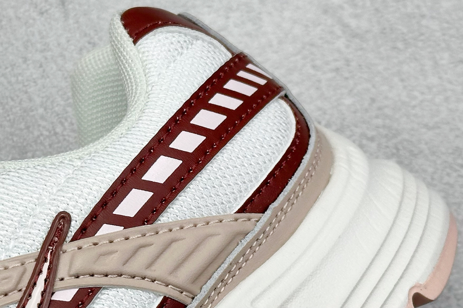 图片[9]-Nike Initiator Running 耐克INS 超火复古老爹跑鞋 独家私模 原鞋 真标 原盒打造 货号： IB4339-002 尺码：36-41-选品中心