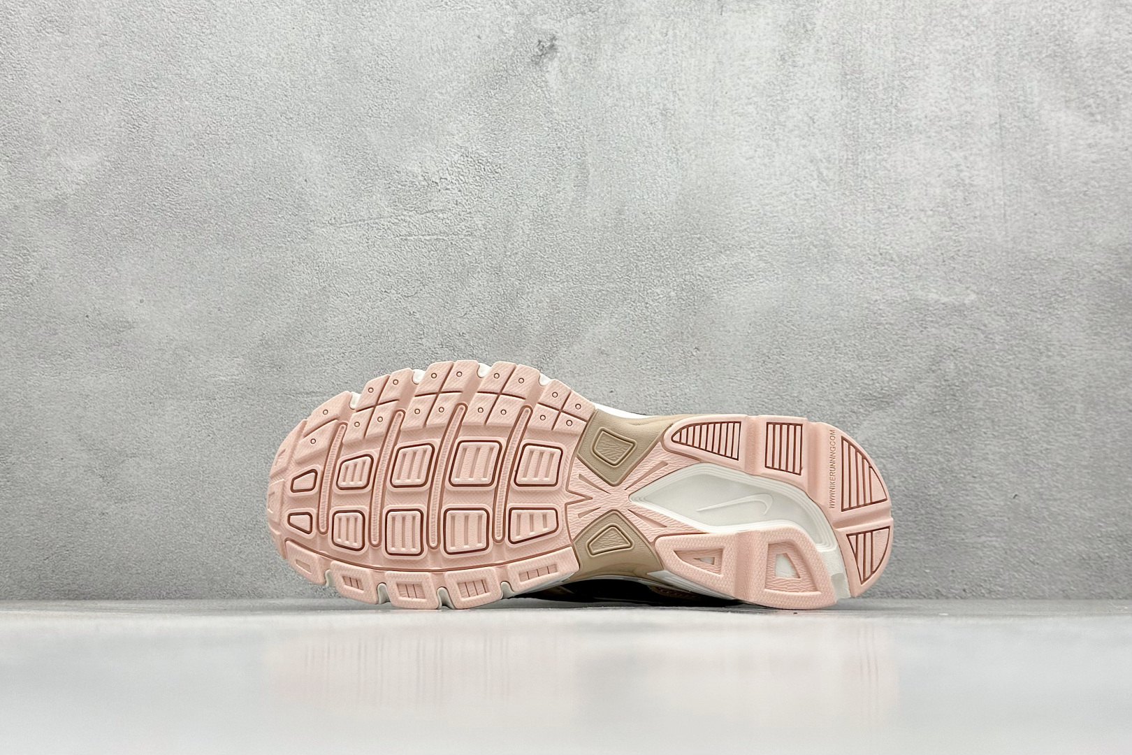 图片[4]-Nike Initiator Running 耐克INS 超火复古老爹跑鞋 独家私模 原鞋 真标 原盒打造 货号： IB4339-002 尺码：36-41-选品中心