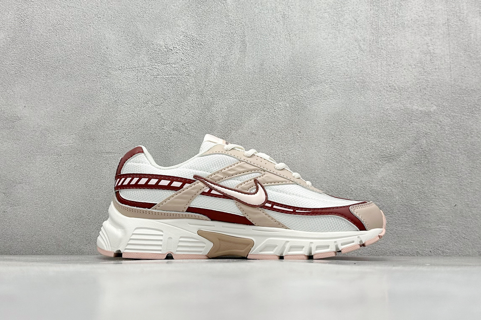 图片[2]-Nike Initiator Running 耐克INS 超火复古老爹跑鞋 独家私模 原鞋 真标 原盒打造 货号： IB4339-002 尺码：36-41-选品中心