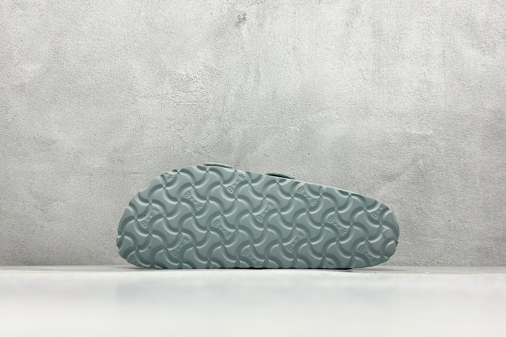 图片[4]-J版Birkenstock 博肯/EVA 双扣拖鞋凉鞋 大厂出品 夏季走量必备爆款🔥超轻发泡大底 整鞋十分轻便 尺码：36 37 38 39 40 41 42 43 44 45 46-选品中心