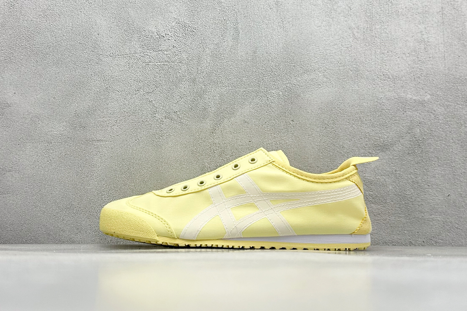 GS版鬼塚虎/Onitsuka Tiger Mexico 66 Slip-On 墨西哥系列复古经典百搭一脚蹬休闲帆布慢跑鞋 货号：1183B603-750-选品中心