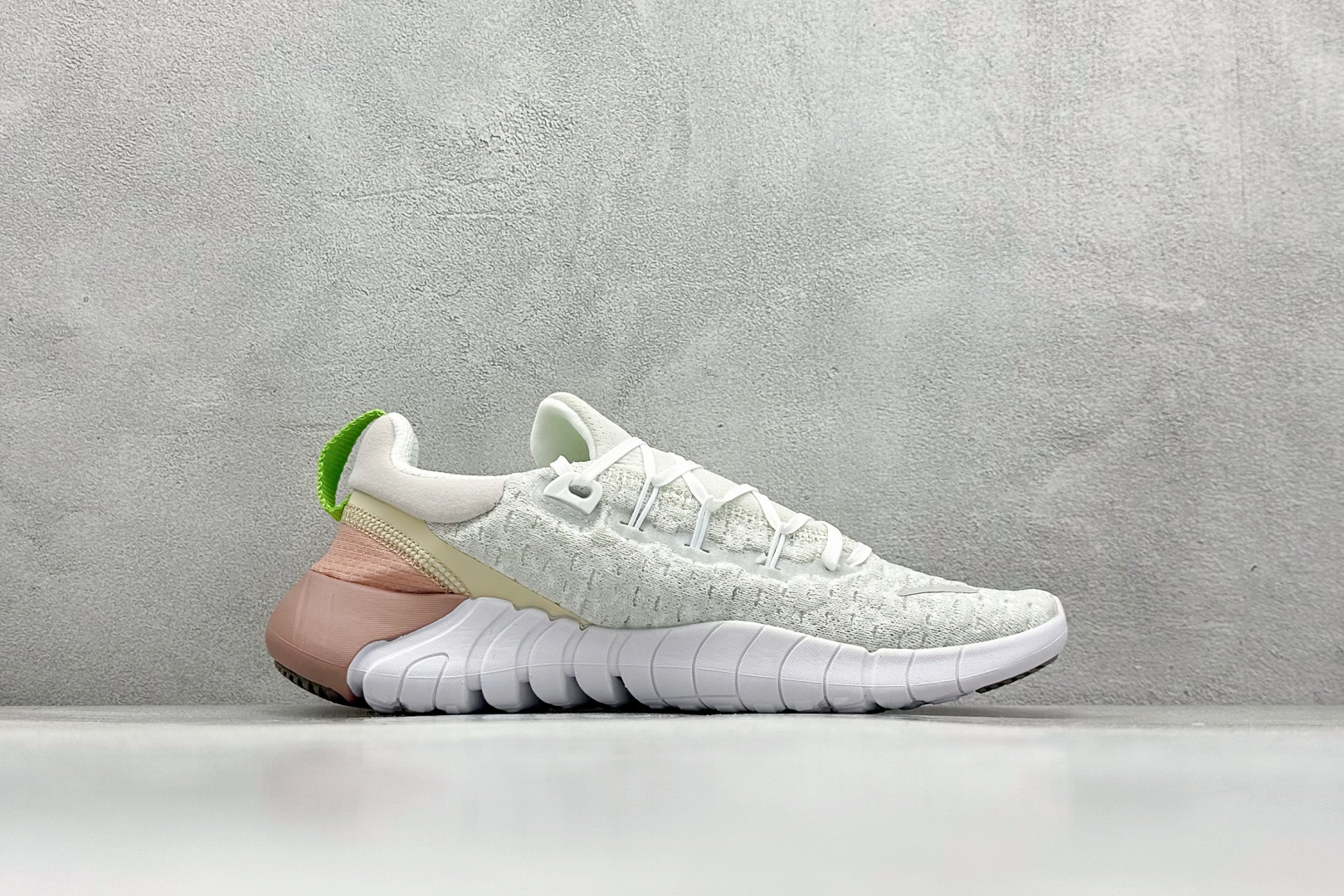 图片[2]-CH版Nk Free RN 3.0 耐克赤足超轻量跑鞋 #原装透气牛津防水面料 工程纹路赤足体验 透气足弓网眼 货号：CZ1884-100 尺码：36-45-选品中心