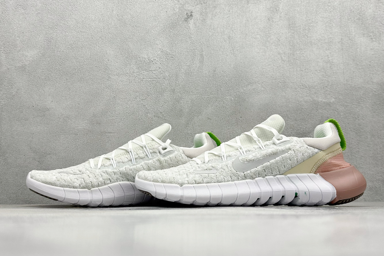 图片[5]-CH版Nk Free RN 3.0 耐克赤足超轻量跑鞋 #原装透气牛津防水面料 工程纹路赤足体验 透气足弓网眼 货号：CZ1884-100 尺码：36-45-选品中心