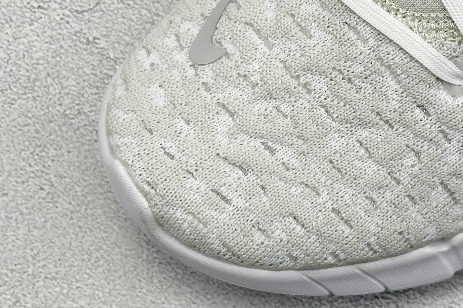 图片[7]-CH版Nk Free RN 3.0 耐克赤足超轻量跑鞋 #原装透气牛津防水面料 工程纹路赤足体验 透气足弓网眼 货号：CZ1884-100 尺码：36-45-选品中心