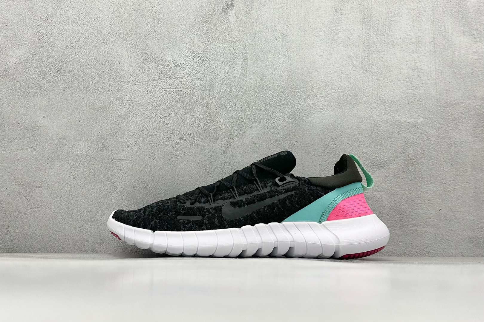 CH版Nk Free RN 3.0 耐克赤足超轻量跑鞋 #原装透气牛津防水面料 工程纹路赤足体验 透气足弓网眼 货号：CZ1884-005 尺码：36-45-选品中心