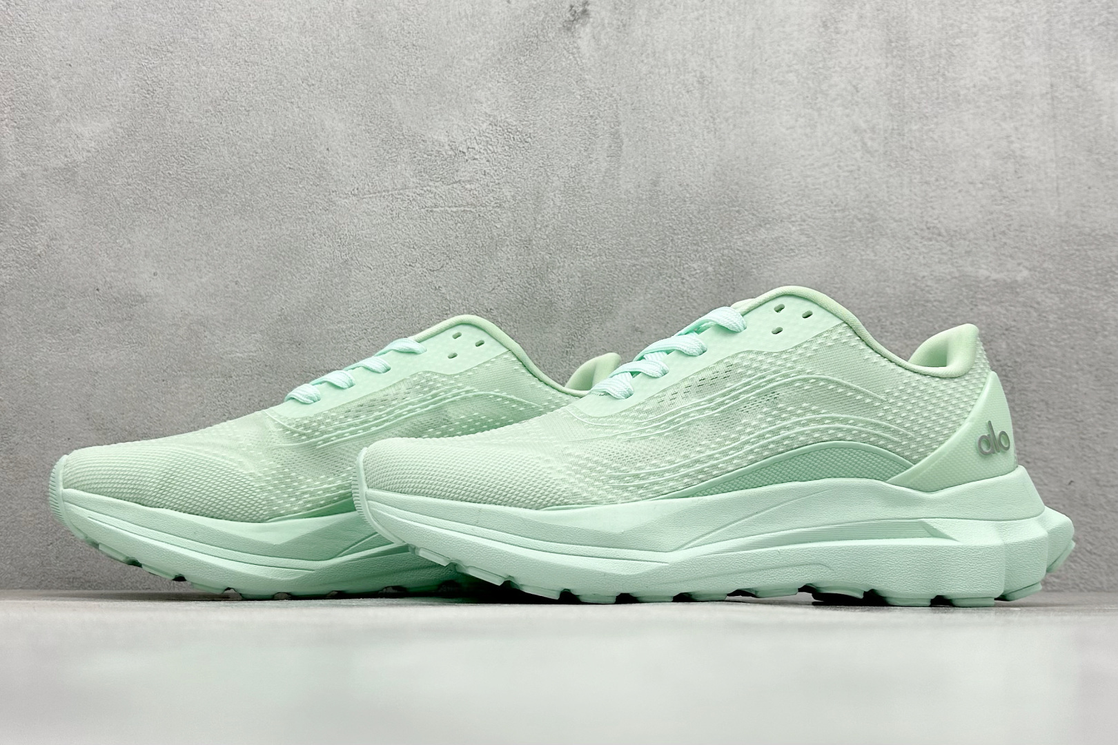 图片[5]-K Alo Runner 明星同款 四季常青款增高低帮休闲生活鞋   #大厂采购原材料多处细节一步到位 采用增高4CM防滑耐磨鞋底 随意搭配的都好看的鞋子  尺码：36-41-选品中心