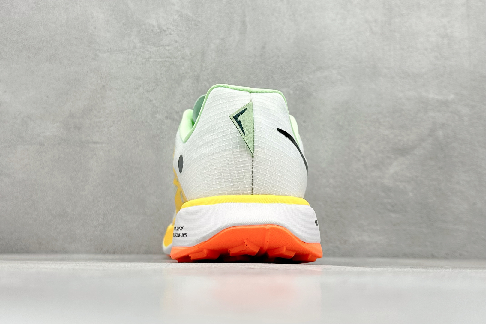 图片[6]-Nike Air Zoomx UL TRAFLY TRAIL 登月休闲运动跑步鞋 货号：DZ0489-102 尺码：36-45-选品中心