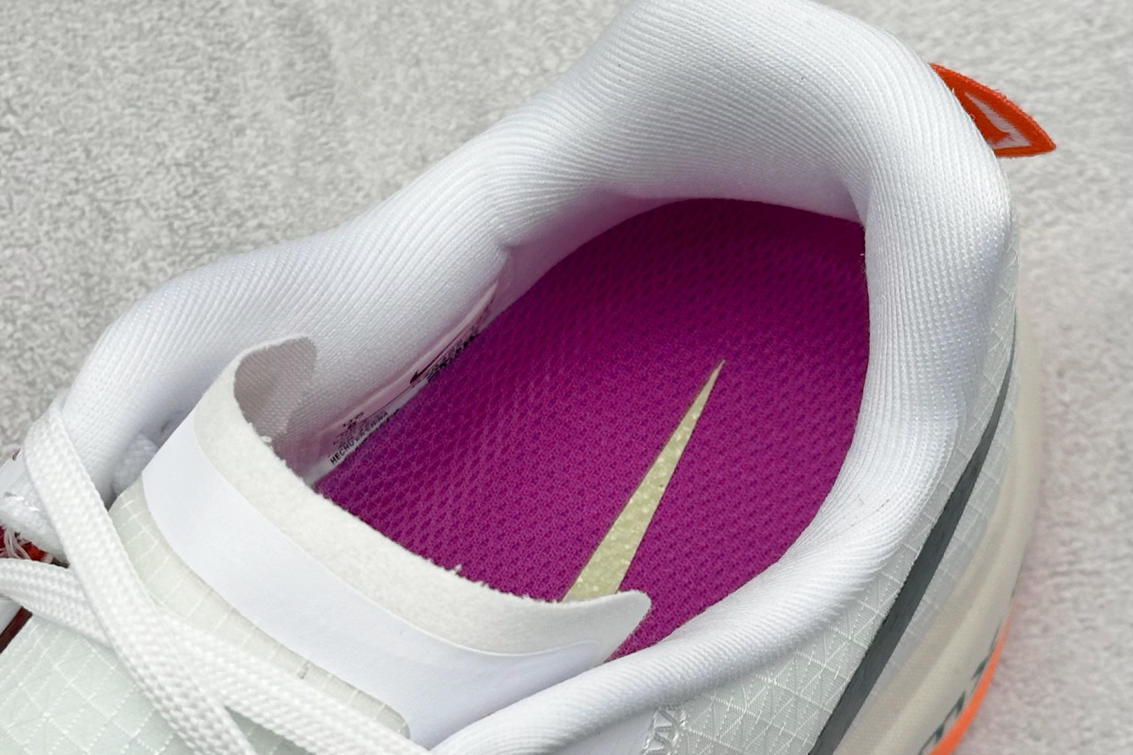 图片[8]-Nike Air Zoomx UL TRAFLY TRAIL 登月休闲运动跑步鞋 货号：DZ0489-101 尺码：36-45-选品中心