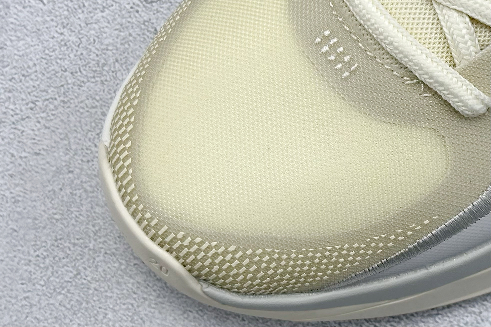 图片[7]-纯原Nk Sabrina 2 \”Court Vision\” 萨布丽娜·约内斯库 签名款 实战系列篮球鞋  #鞋款搭载 Cushlon 泡绵帮助保持充沛活力。Air Zoom 缓震配置缔造出众回弹效果，外底抓地设计助你展现出色比赛表现。耐穿橡胶外底，提供强劲抓地力。 货号：FZ1517-102  尺码：39 40 40.5 41 42 42.5 43 44 44.5 45 46-选品中心