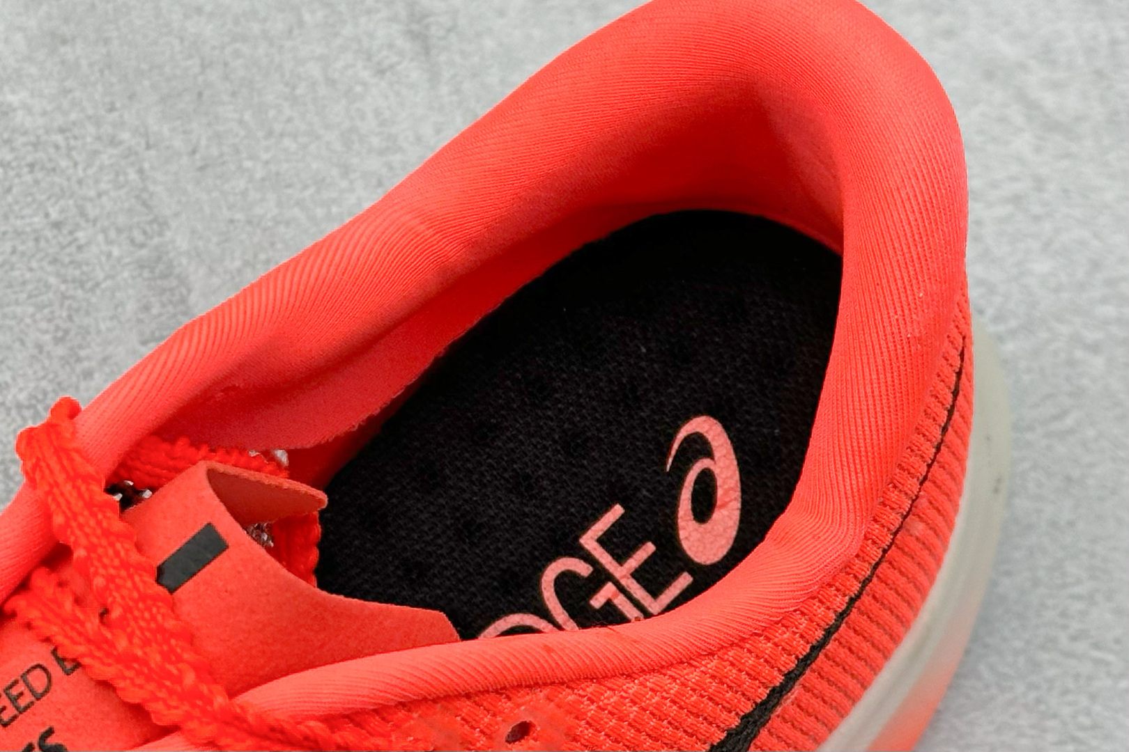 图片[8]-福利特价  ASICS亚瑟士新款METASPEED EDGE PARIS马拉松跑步运动竞速跑鞋 进口双层丝纤维工程网布鞋面,轻量舒适透气材质#升级全新缓震中底部位科技材面 货号：1013A124-600 尺码：38-45-选品中心