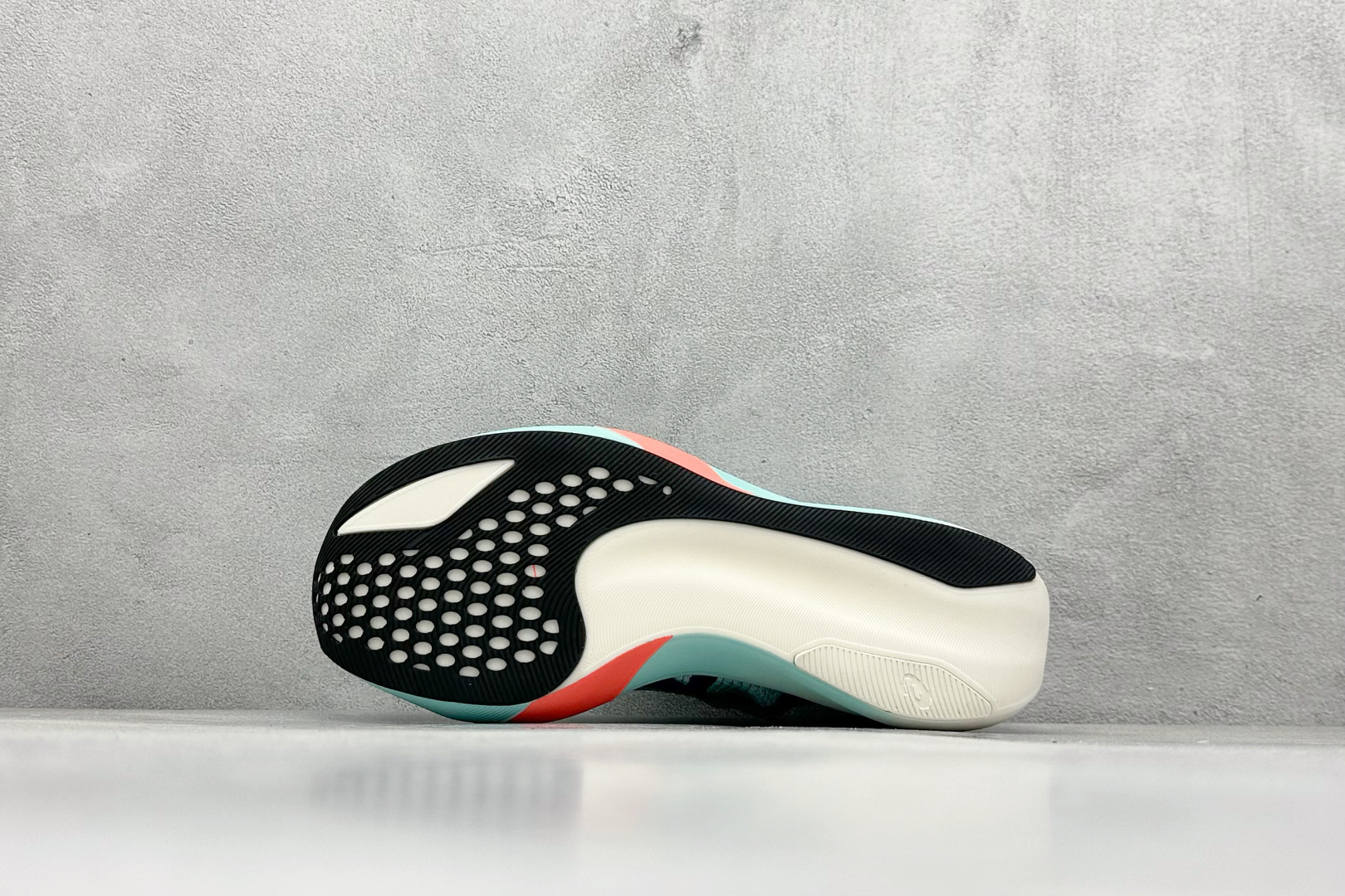 图片[4]-福利特价  ASICS亚瑟士新款METASPEED EDGE PARIS马拉松跑步运动竞速跑鞋 进口双层丝纤维工程网布鞋面,轻量舒适透气材质#升级全新缓震中底部位科技材面 货号：1013A124-400 尺码：38-45-选品中心