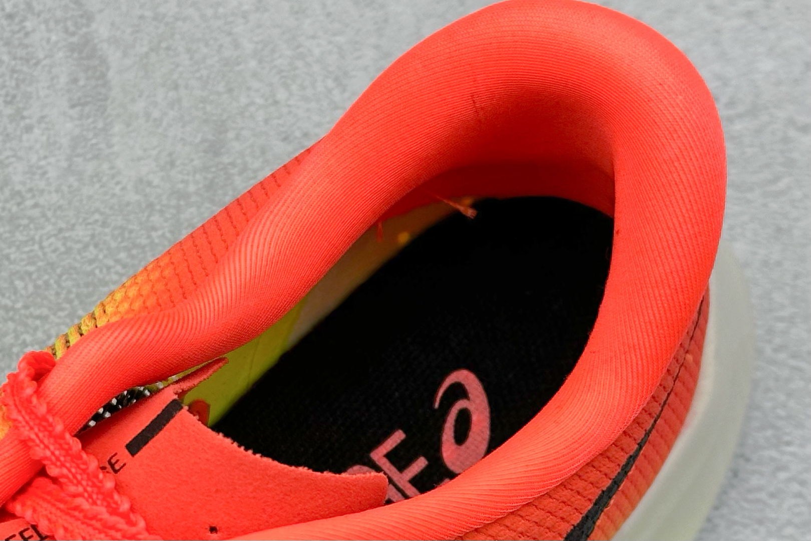 图片[8]-福利特价  ASICS亚瑟士新款METASPEED EDGE PARIS马拉松跑步运动竞速跑鞋 进口双层丝纤维工程网布鞋面,轻量舒适透气材质#升级全新缓震中底部位科技材面 货号：1013A124-750 尺码：38-45-选品中心