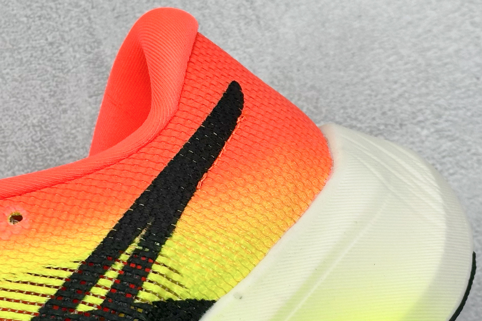 图片[9]-福利特价  ASICS亚瑟士新款METASPEED EDGE PARIS马拉松跑步运动竞速跑鞋 进口双层丝纤维工程网布鞋面,轻量舒适透气材质#升级全新缓震中底部位科技材面 货号：1013A124-750 尺码：38-45-选品中心