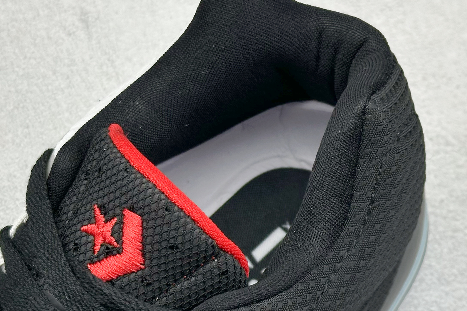 图片[8]-GJR版 Converse All Star Pro BB Nocturnal 匡威全新篮球鞋系列 NBA级别实战文化篮球鞋 原档案数据开发嵌入式 REACT+Lunarlon组合 原装半透明网眼编织鞋面 更加透气 超厚REACT缓震科技鞋垫 更柔软 弹性十足 不管是实战还是颜值都非常nice 轻便耐磨 货号：168916C 尺码：39 40 41 42 43 44 45 46-选品中心