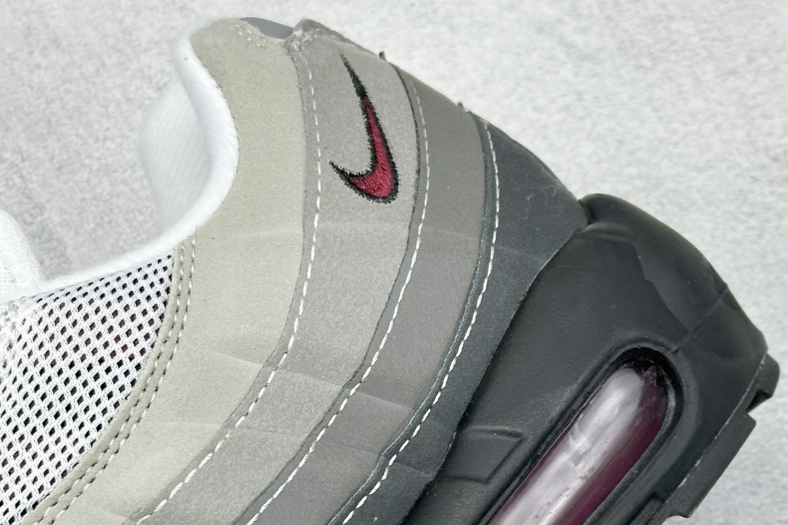 图片[9]-Nike Air Max 95 复古减震气垫跑鞋 货号：DQ9001-001  尺码：36 36.5 37.5 38 38.5 39 40 40.5 41 42 42.5 43 44 44.5 45 46 47-选品中心