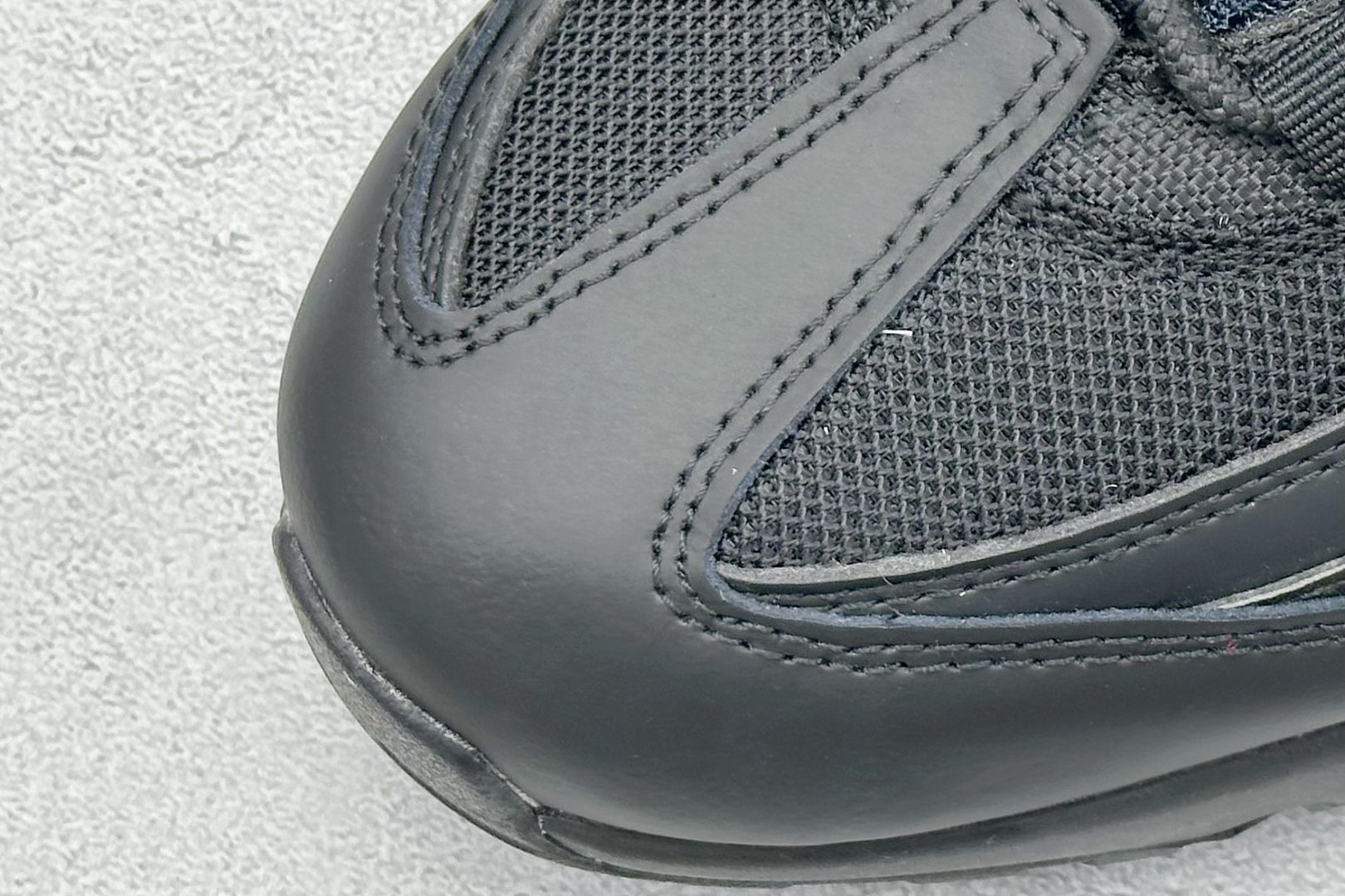 图片[7]-Nike Air Max 95 复古减震气垫跑鞋 货号：CI3705-001  尺码：36 36.5 37.5 38 38.5 39 40 40.5 41 42 42.5 43 44 44.5 45 46 47-选品中心